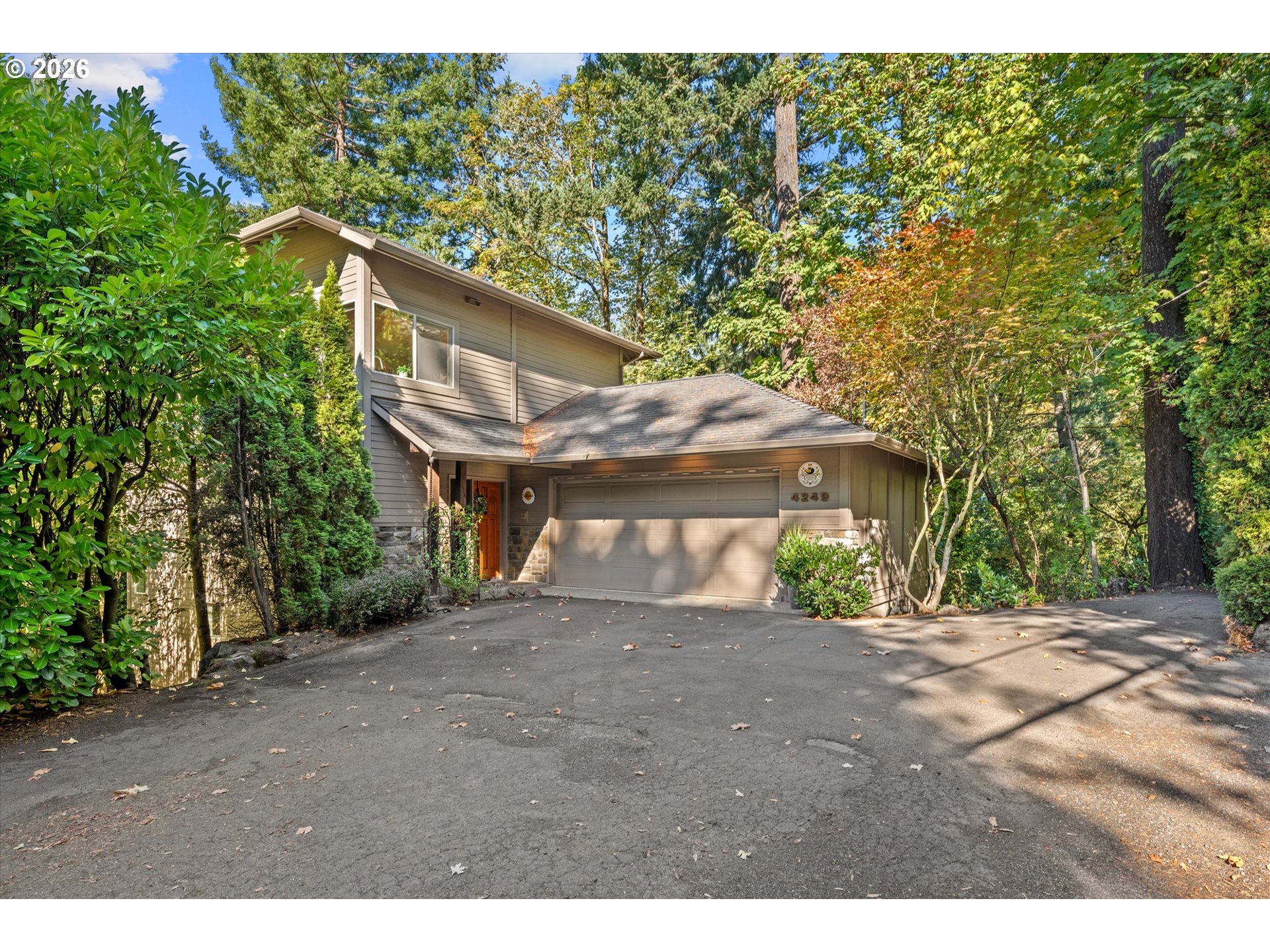 4249 SW Dosch Rd, Portland, OR 97239 — photo 2