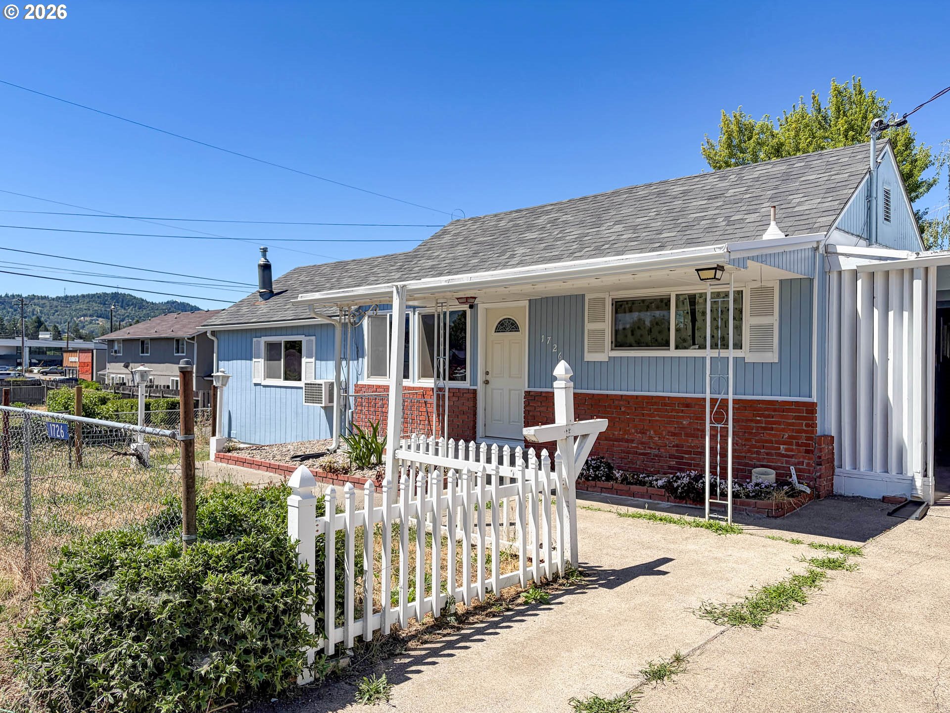 1726 NW Patricia St — photo