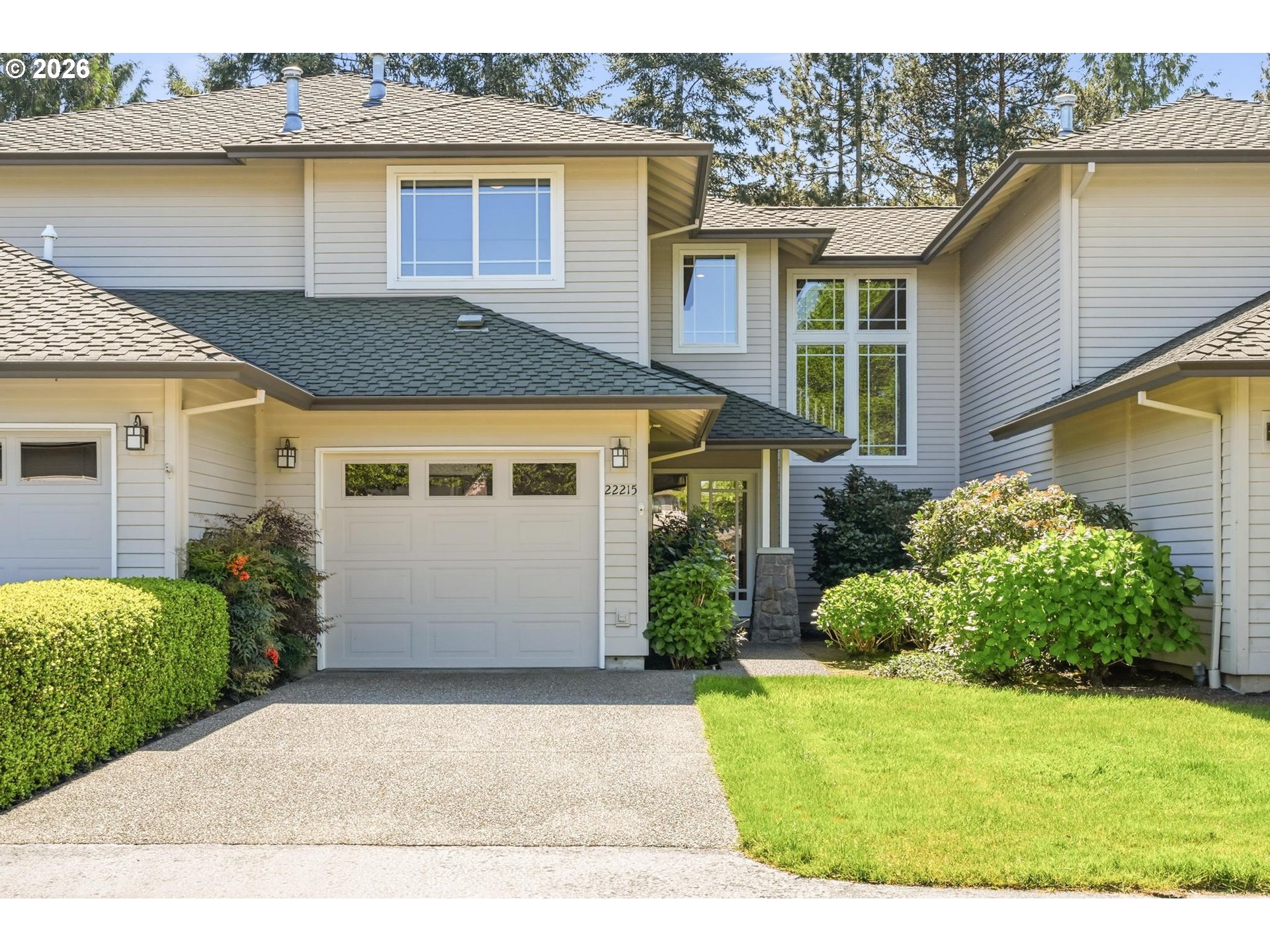 22215 Chelan Loop — photo