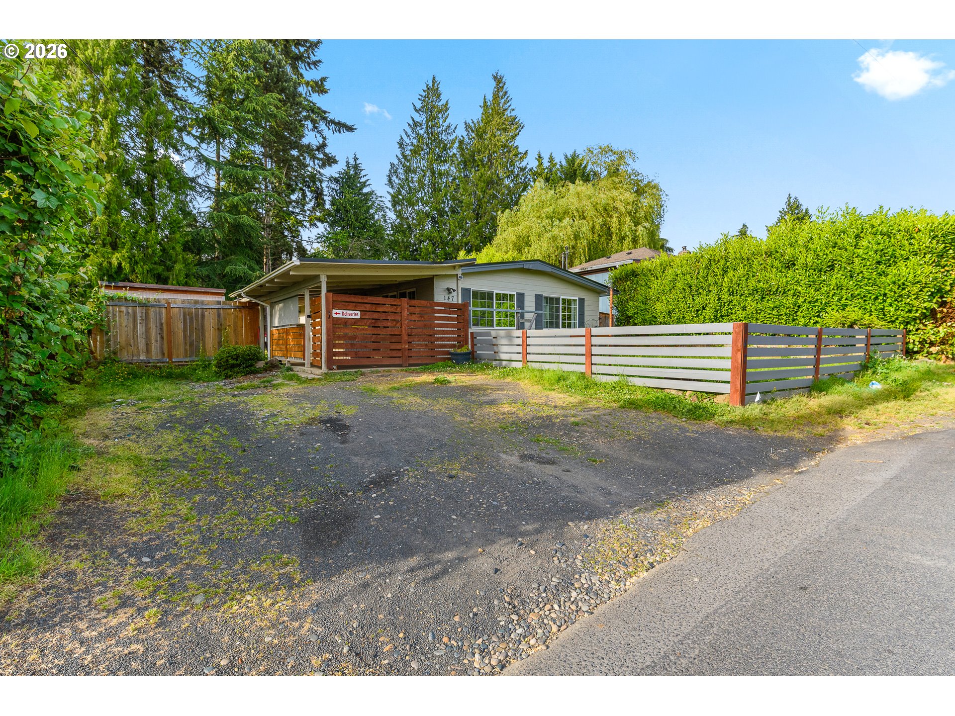 147 Mountain View Dr — photo