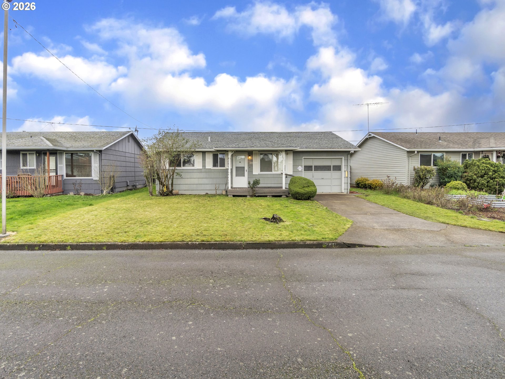 1749 Thompson Rd, Woodburn, OR 97071 — photo 2