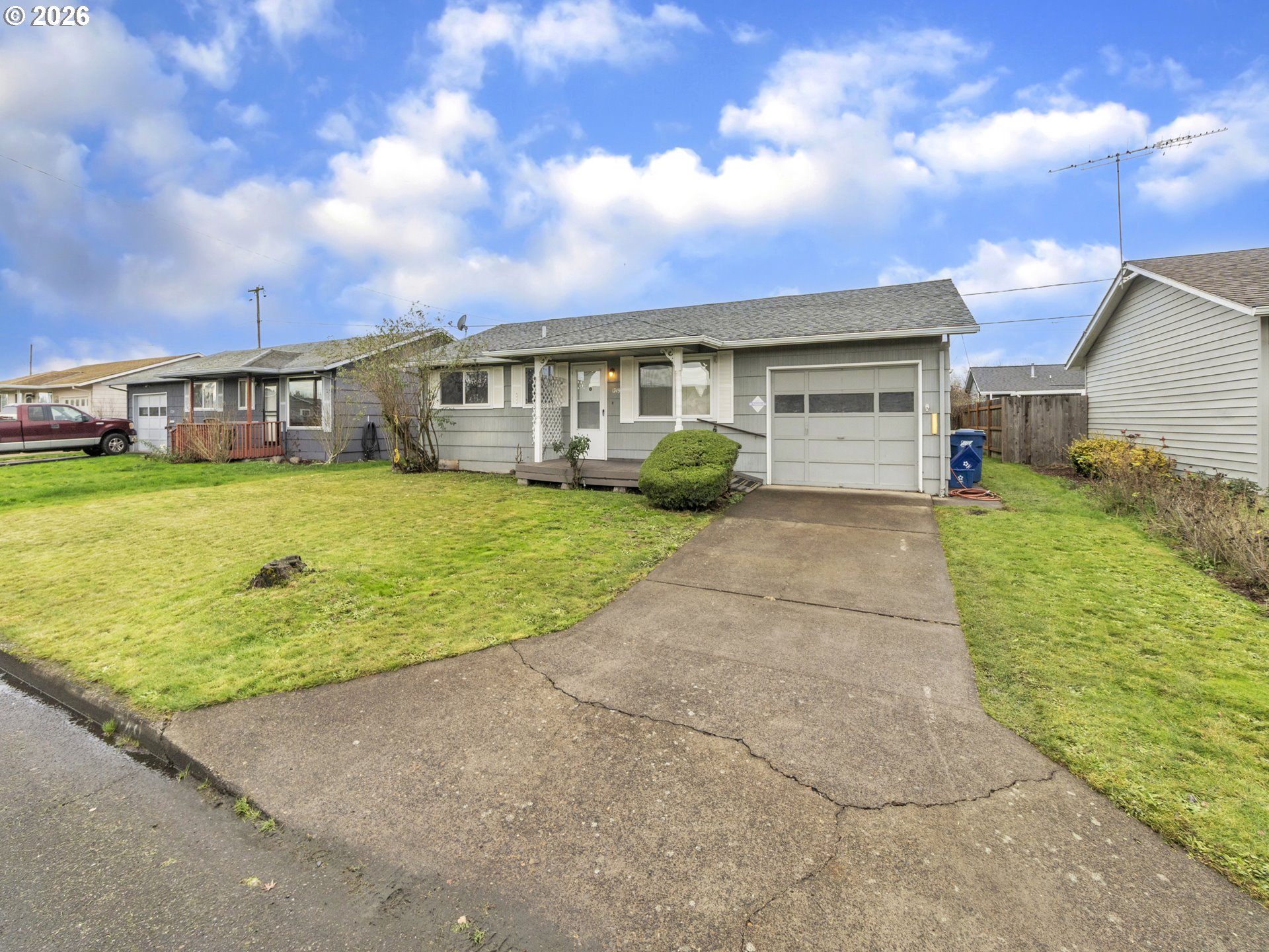 1749 Thompson Rd, Woodburn, OR 97071 — photo 3