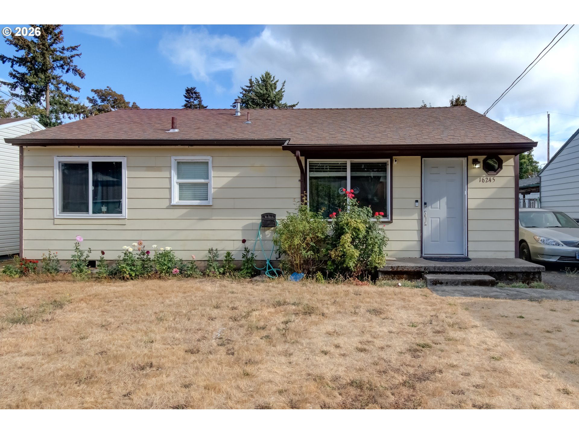 16245 SE Market St — photo