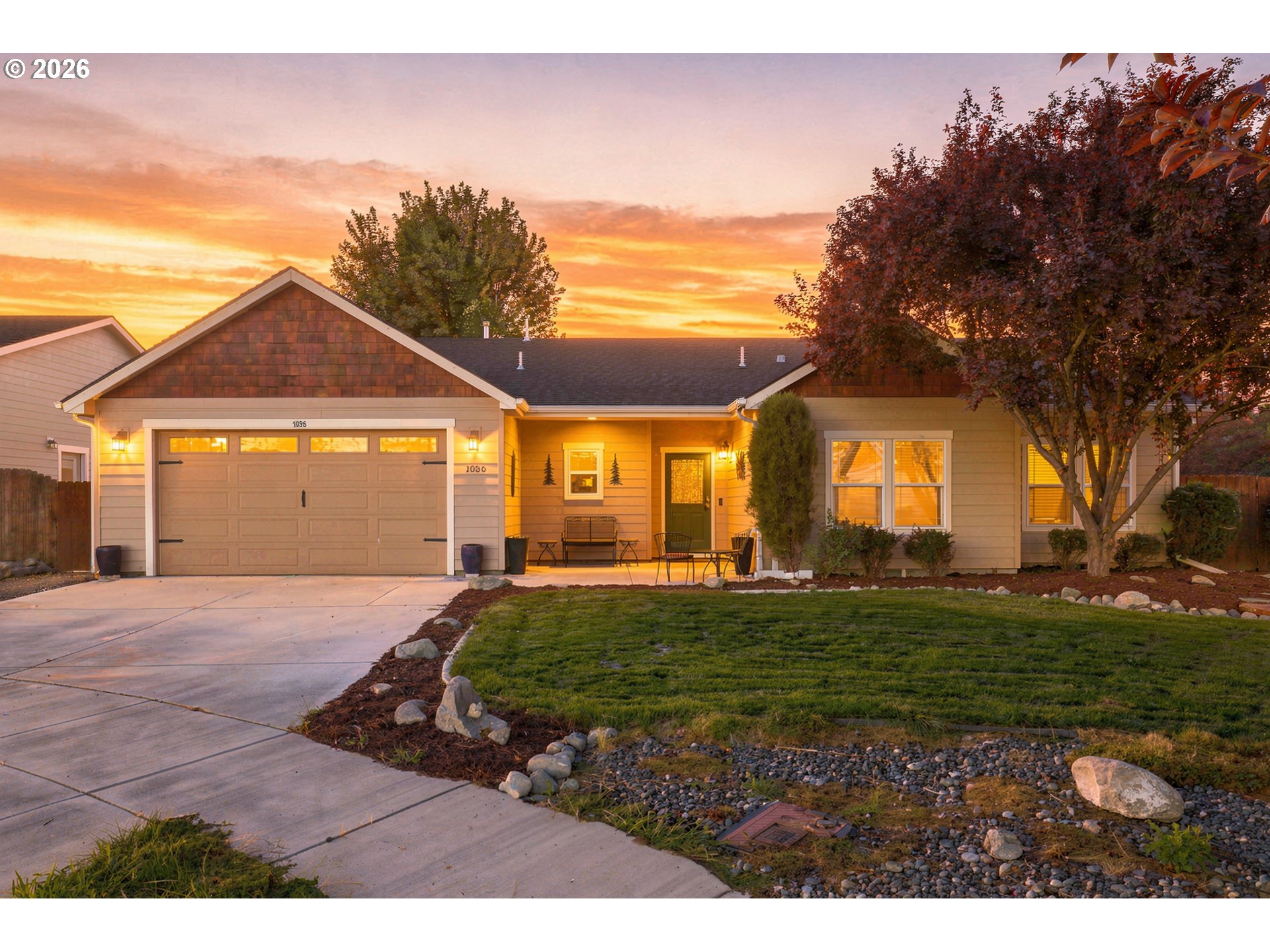 1036 SW Olive Ct — photo