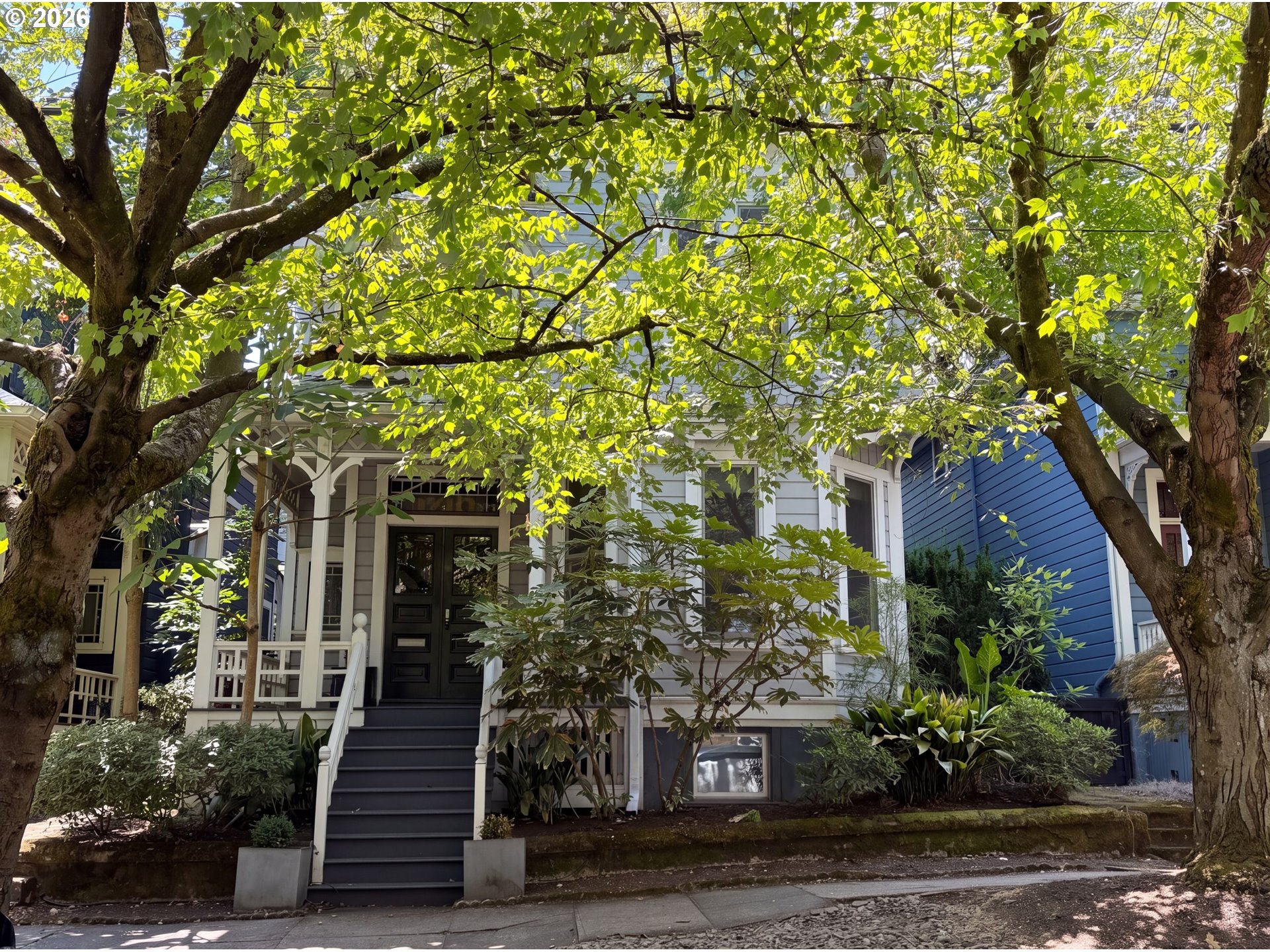 1710 NW Hoyt St — photo