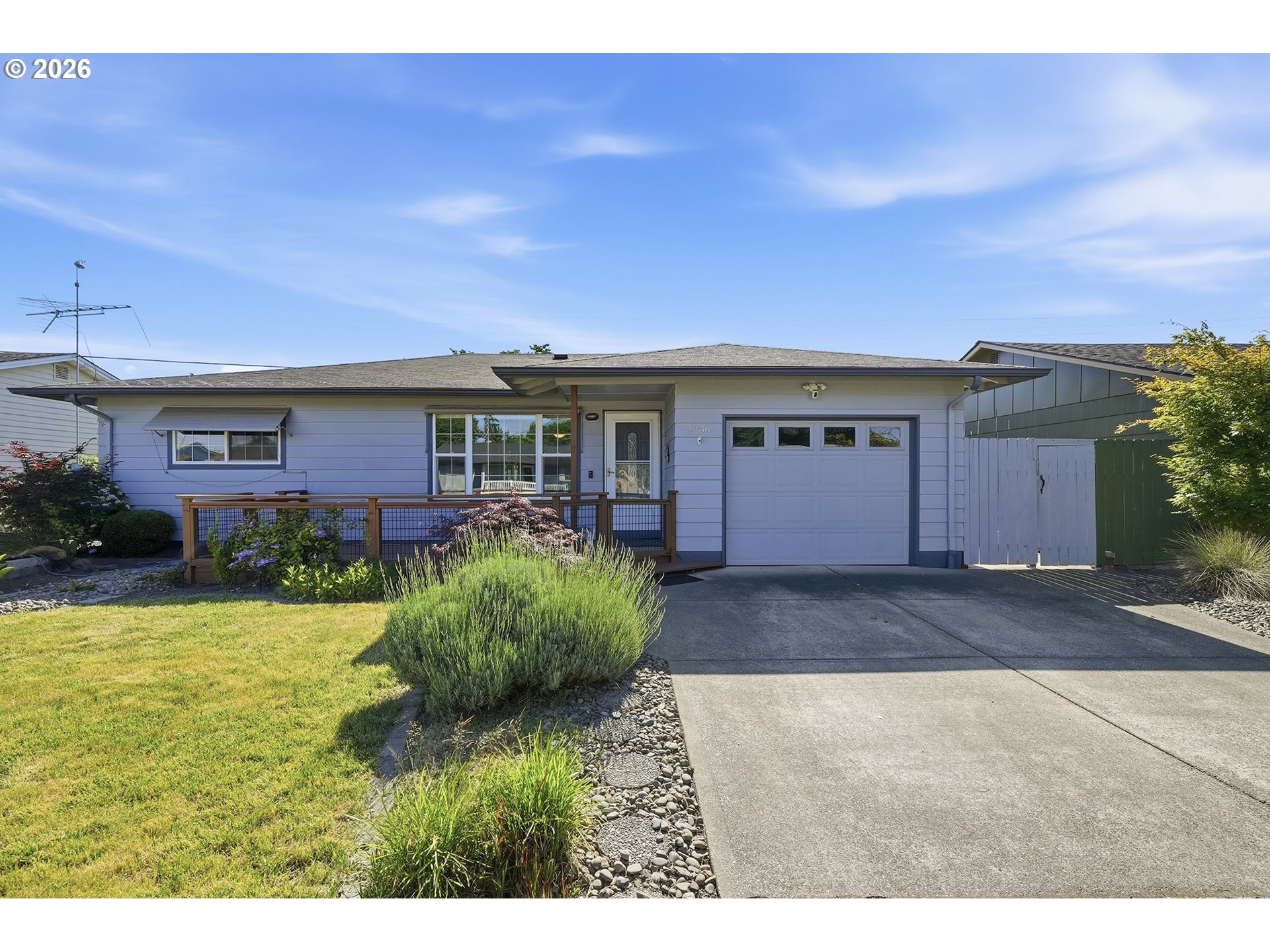 2236 Umpqua Rd — photo