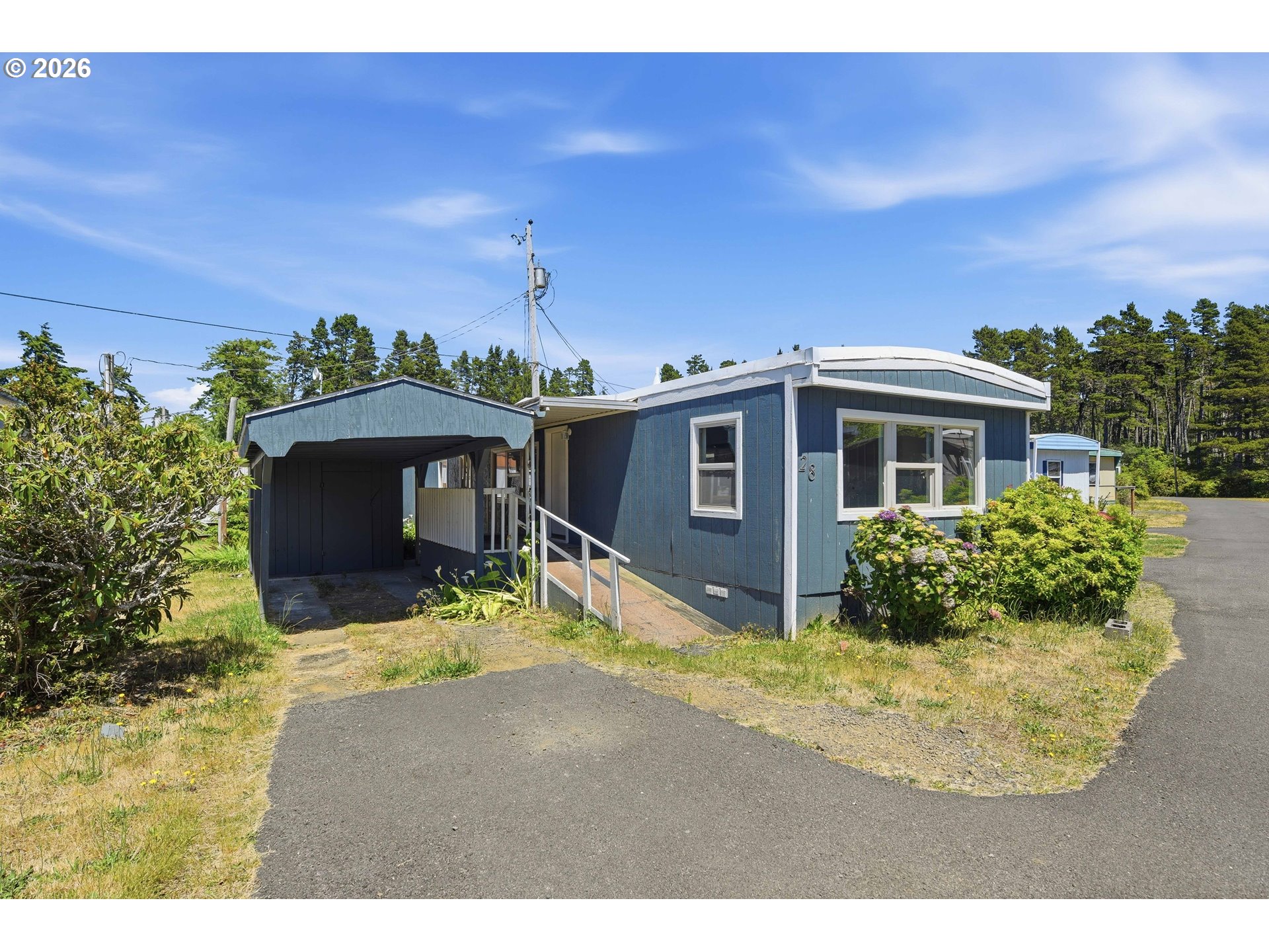 87735 Highway 101 28 — photo