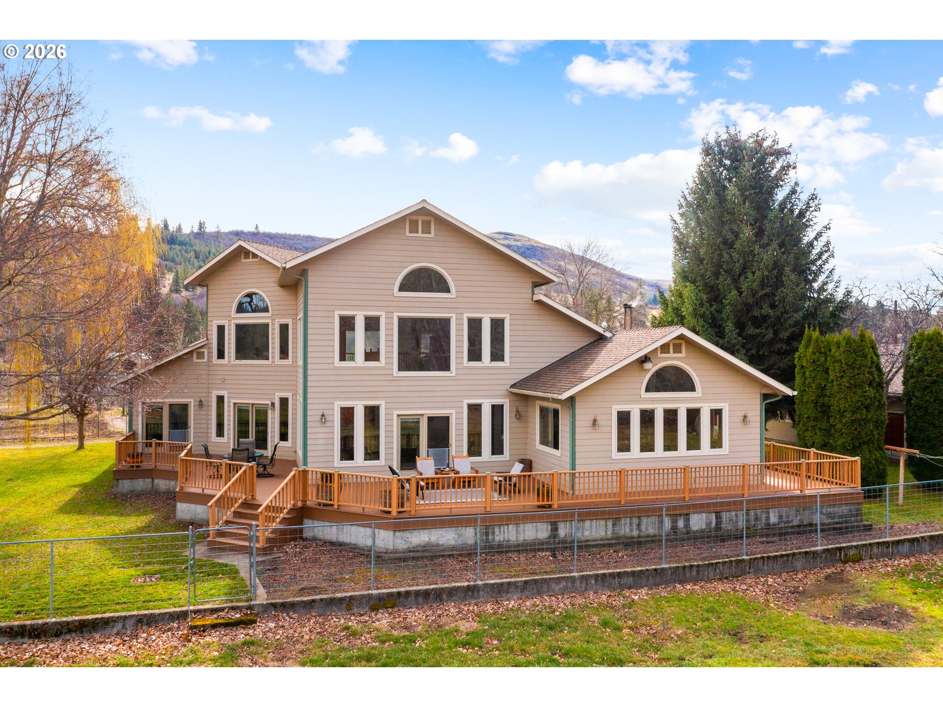 54693 Bingham Rd — photo