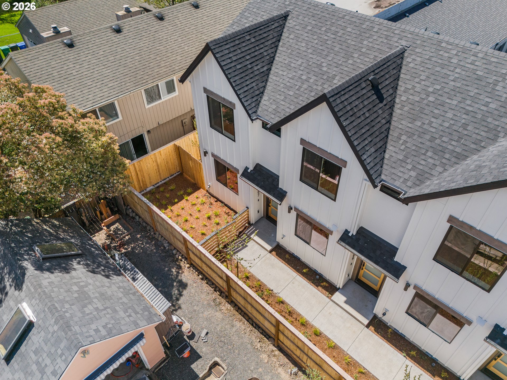 5187 SE 28th Ave — photo