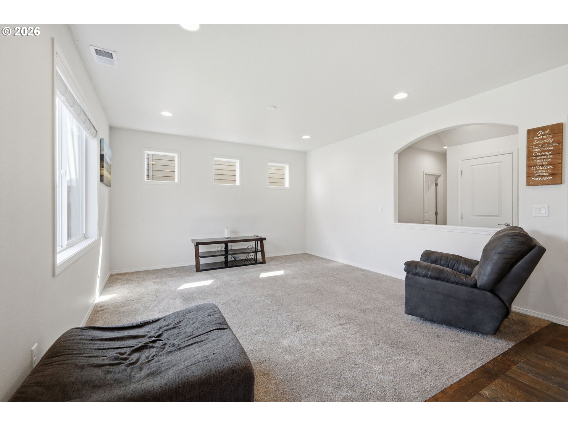 5270 Squirrel St, Springfield, OR 97478 — photo 3