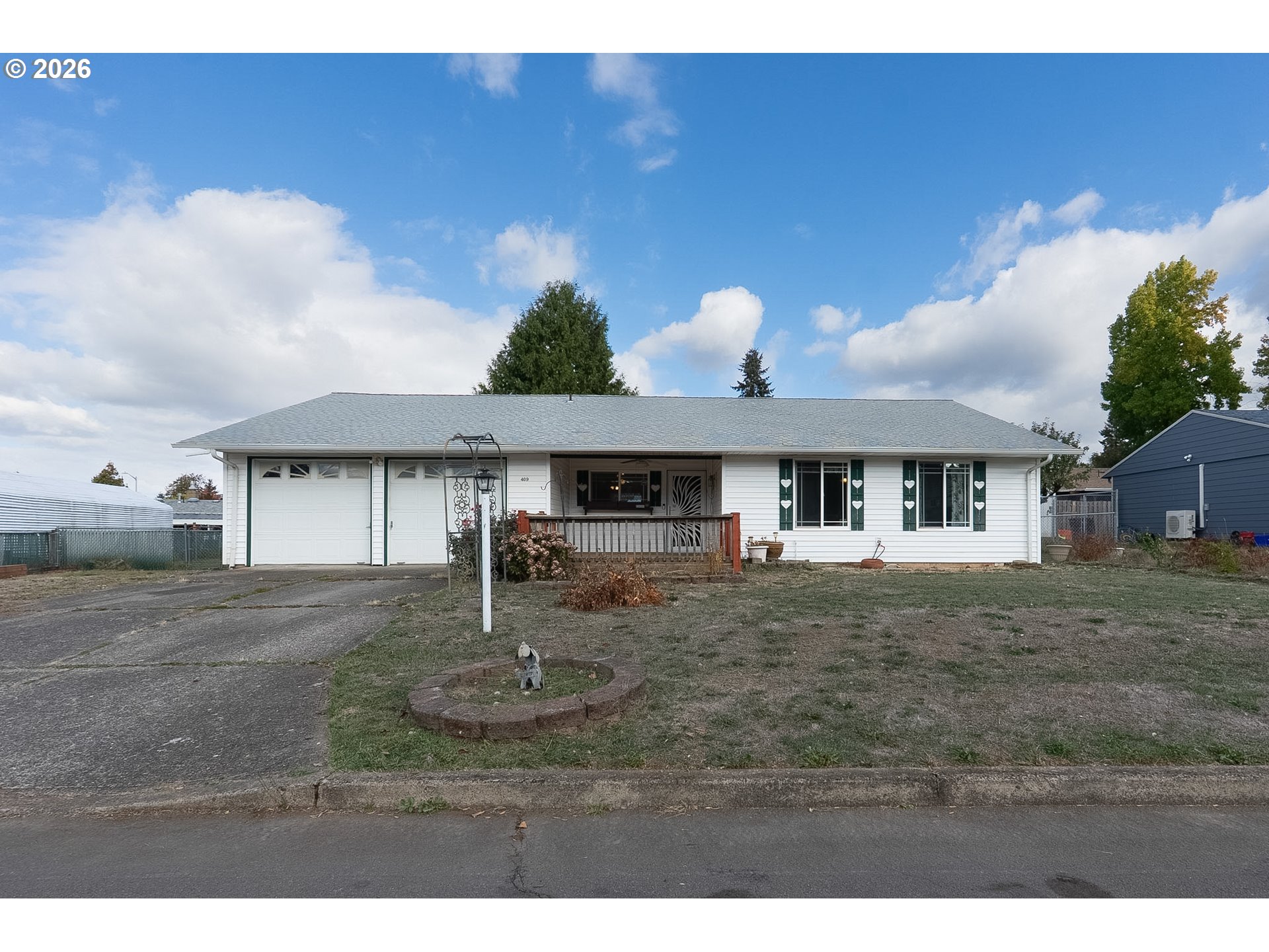 409 Alderwood Pl — photo
