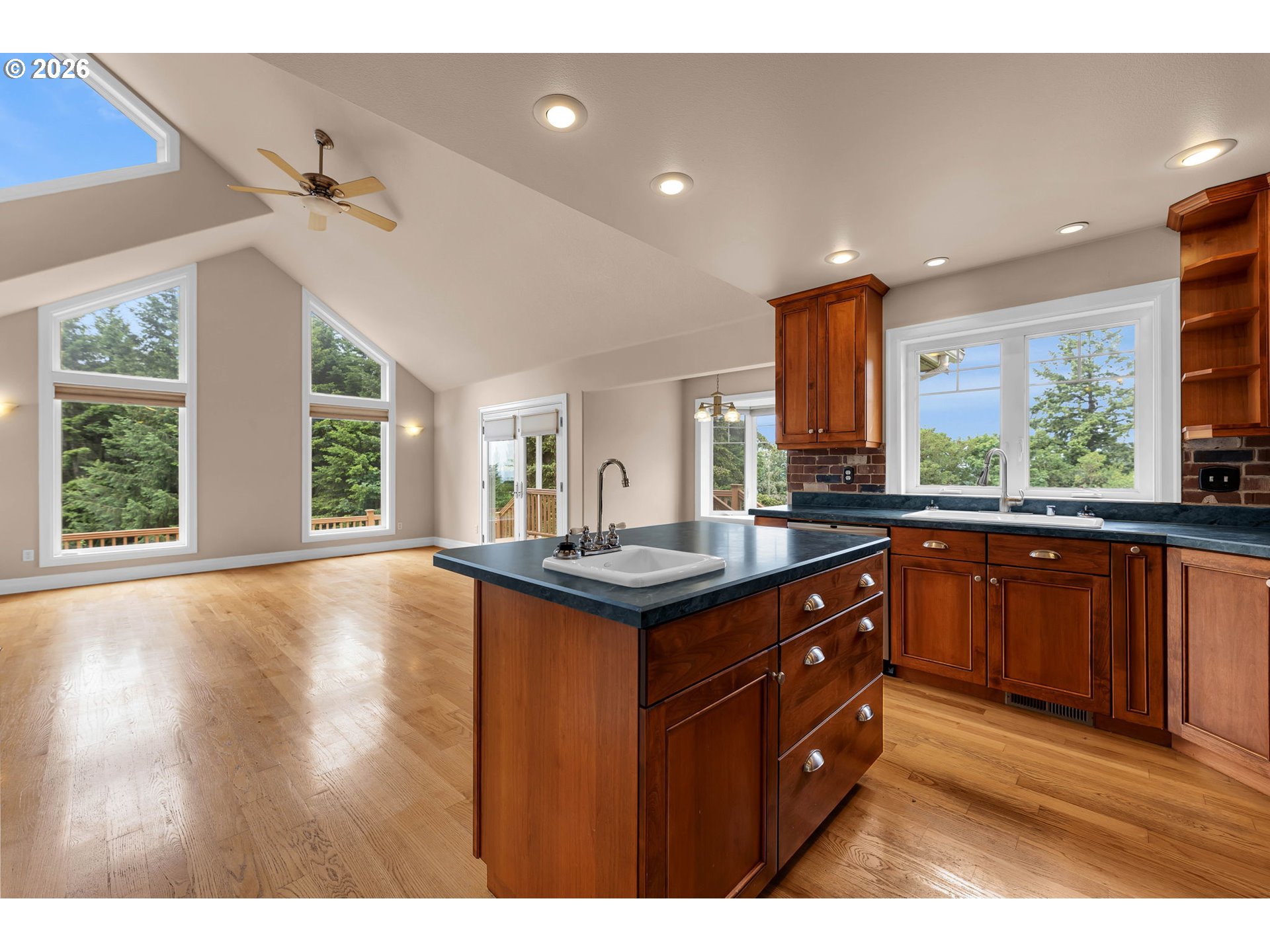 166 Riverscape Road, Kalama, WA 98625 — photo 2