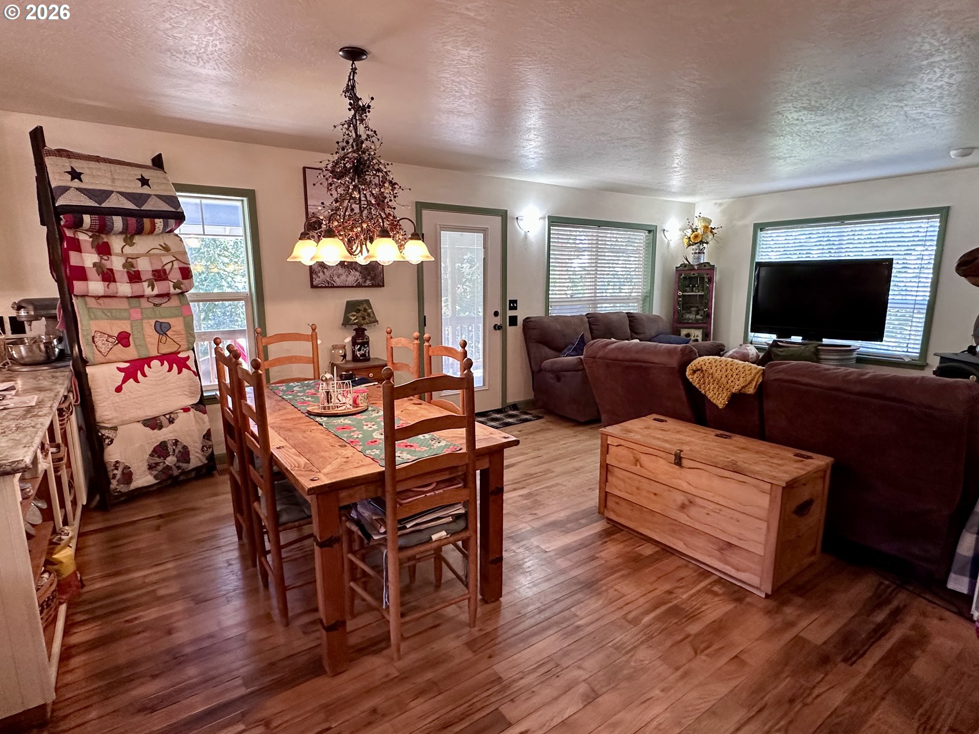 37303 Wallace Creek Rd, Springfield, OR 97478 — photo 3