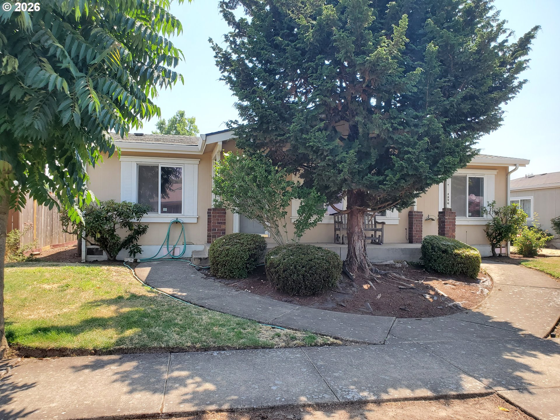 1376 David Ave, Eugene, OR 97404 — photo 2