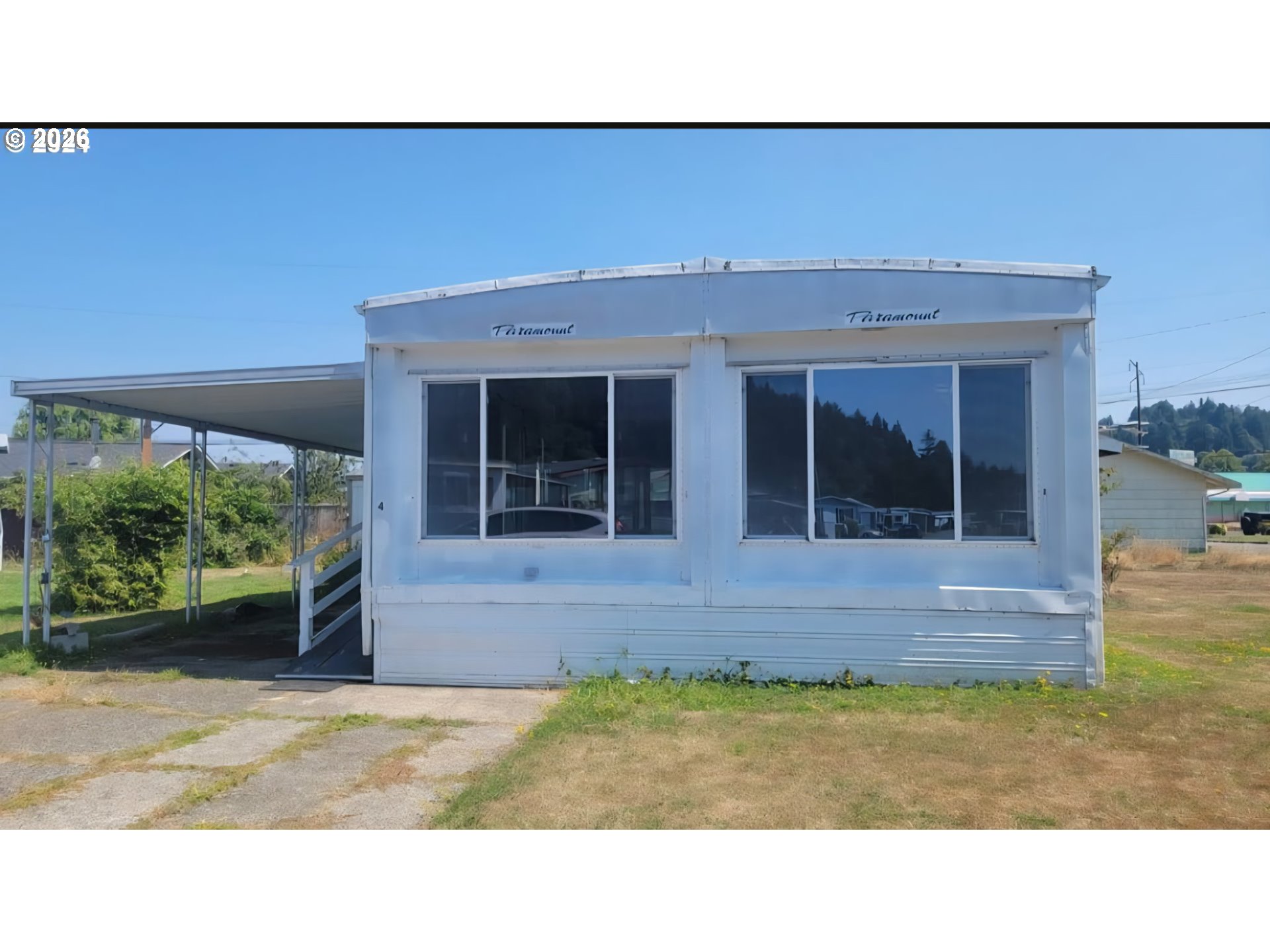 1413 Hawthorne Ave — photo