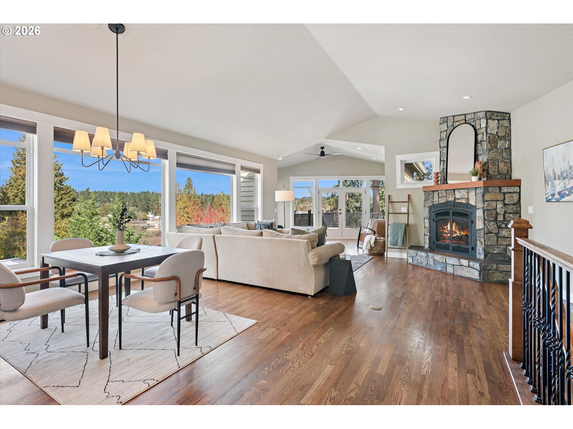 135 Middlecrest Rd, LakeOswego, OR 97034 — photo 3