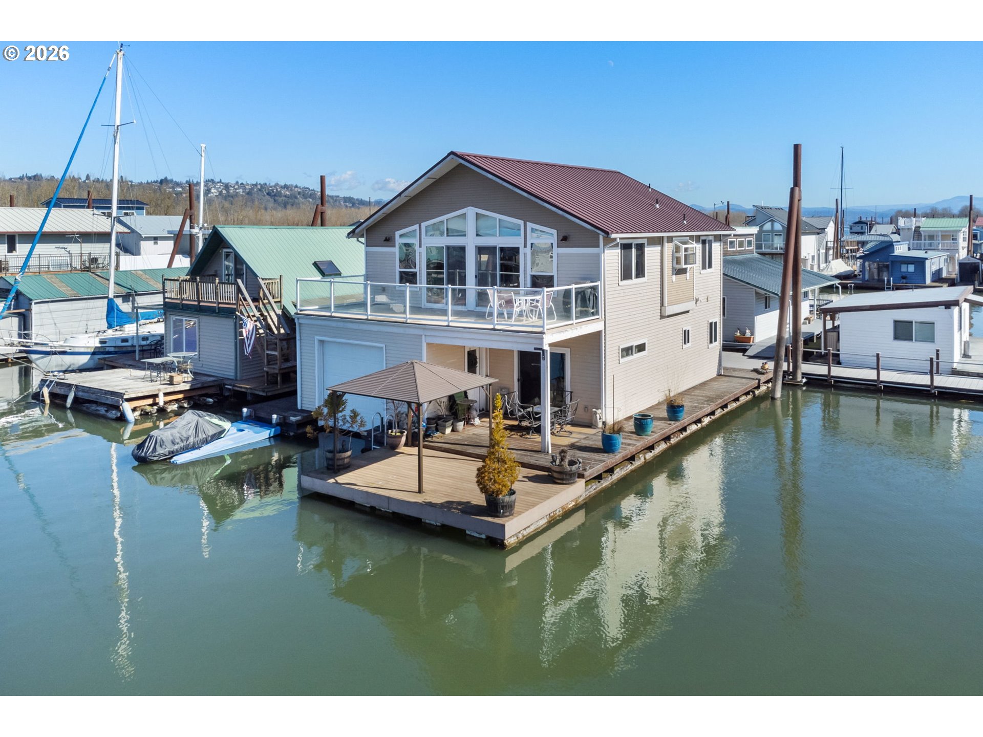 18989 NE Marine Dr 44 — photo