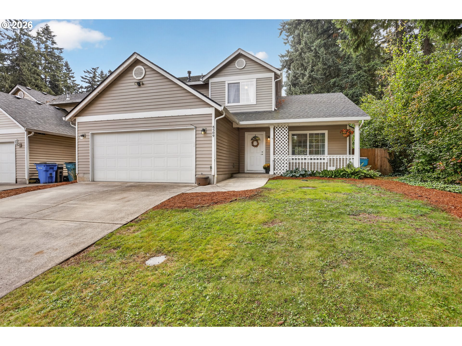 8509 NE Sunnyside Dr — photo