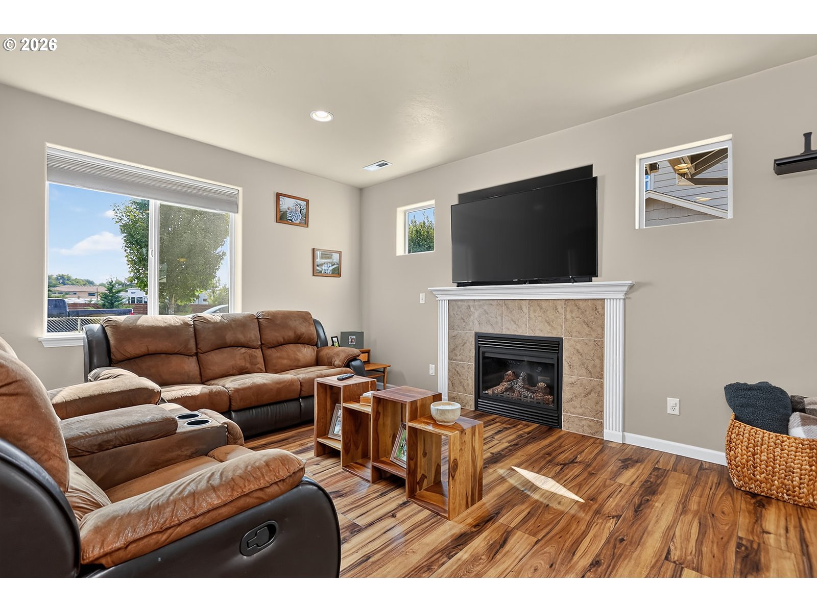 952 Heritage Loop, TheDalles, OR 97058 — photo 3