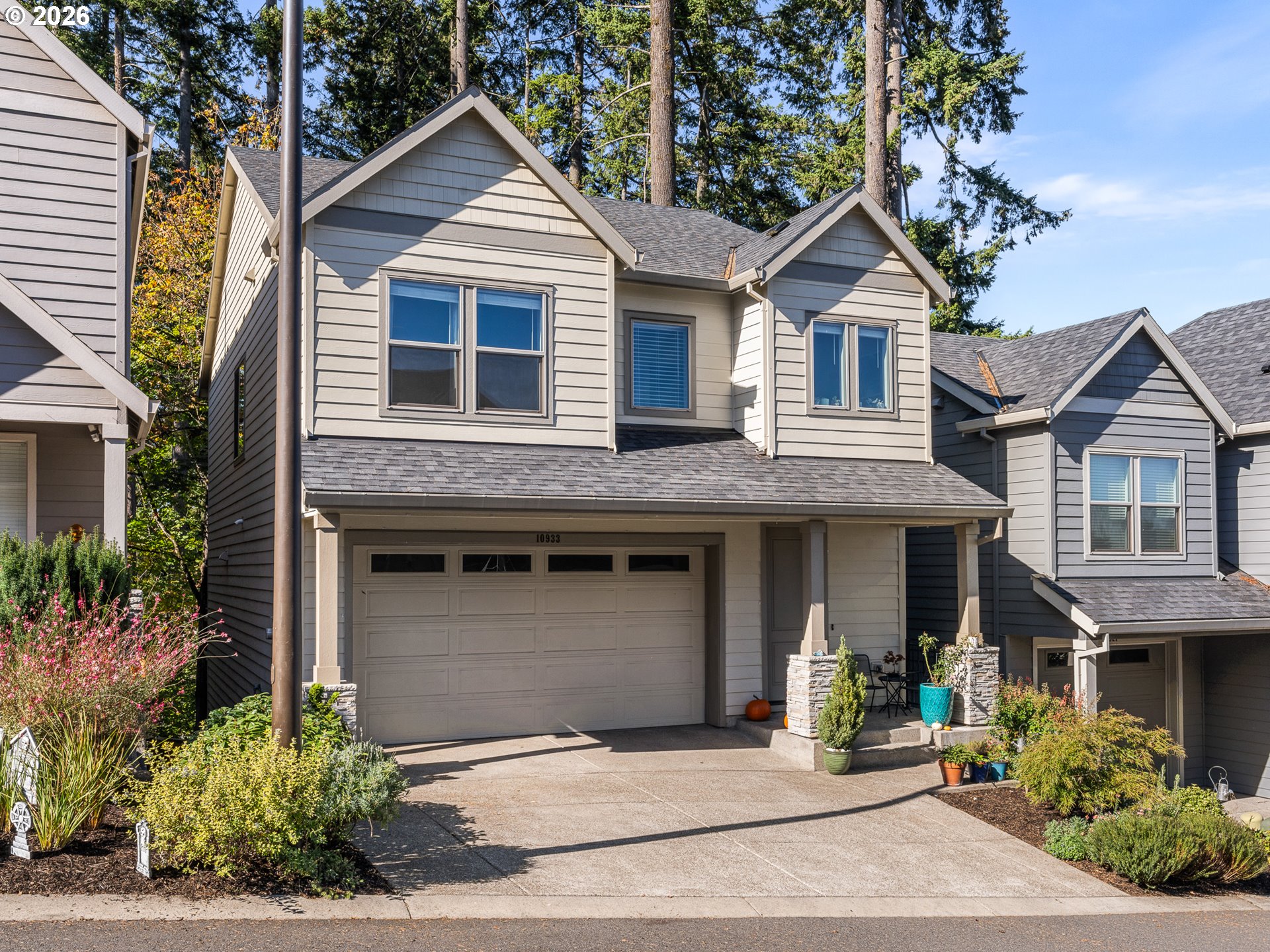 10933 SW Annand Hill Ct — photo