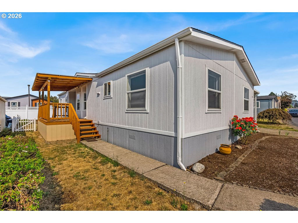 12450 SW Fischer Rd #235, Portland, OR 97224 — photo 3