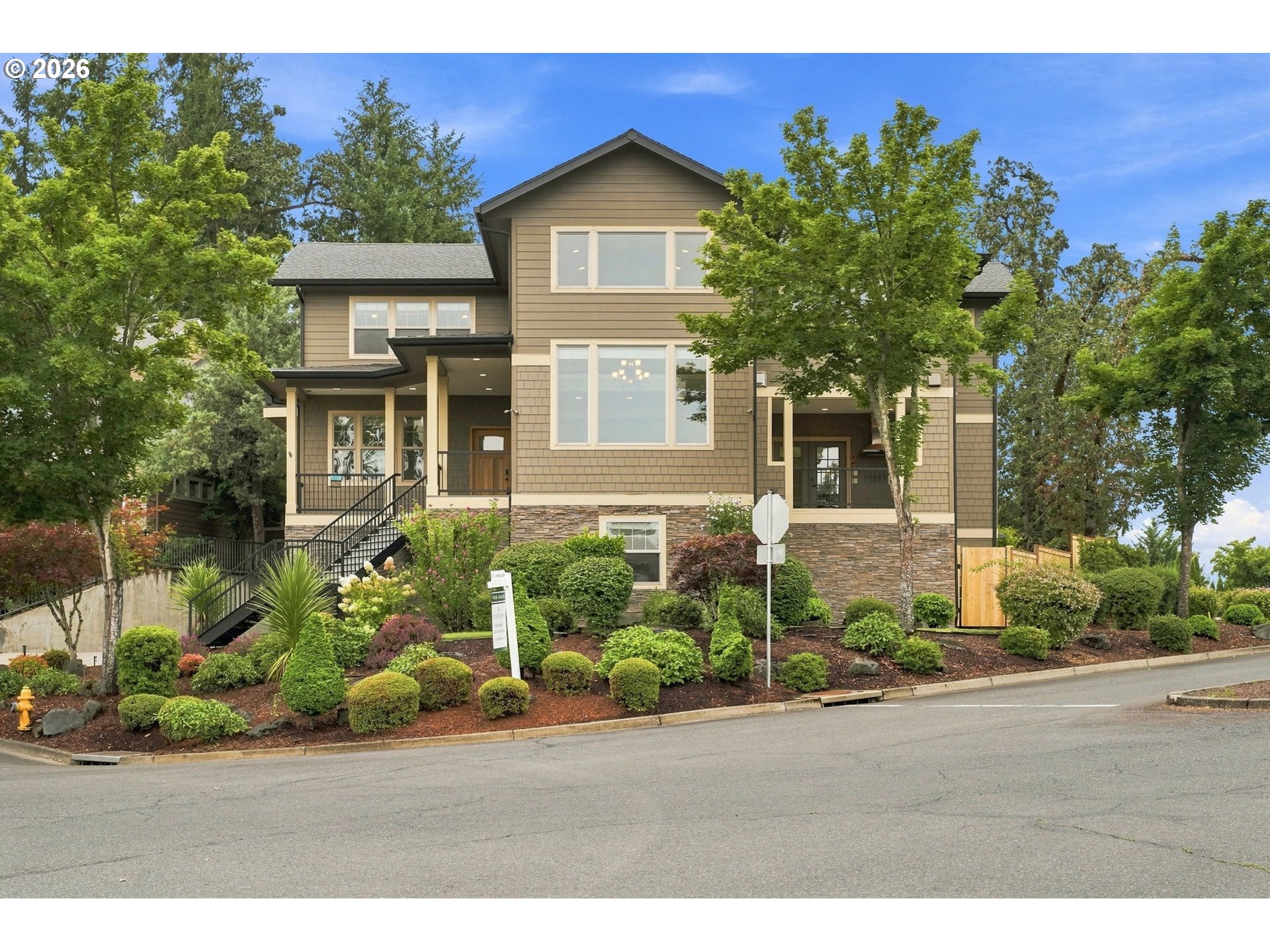 6107 Forest Ridge Dr, Springfield, OR 97478 — photo 2