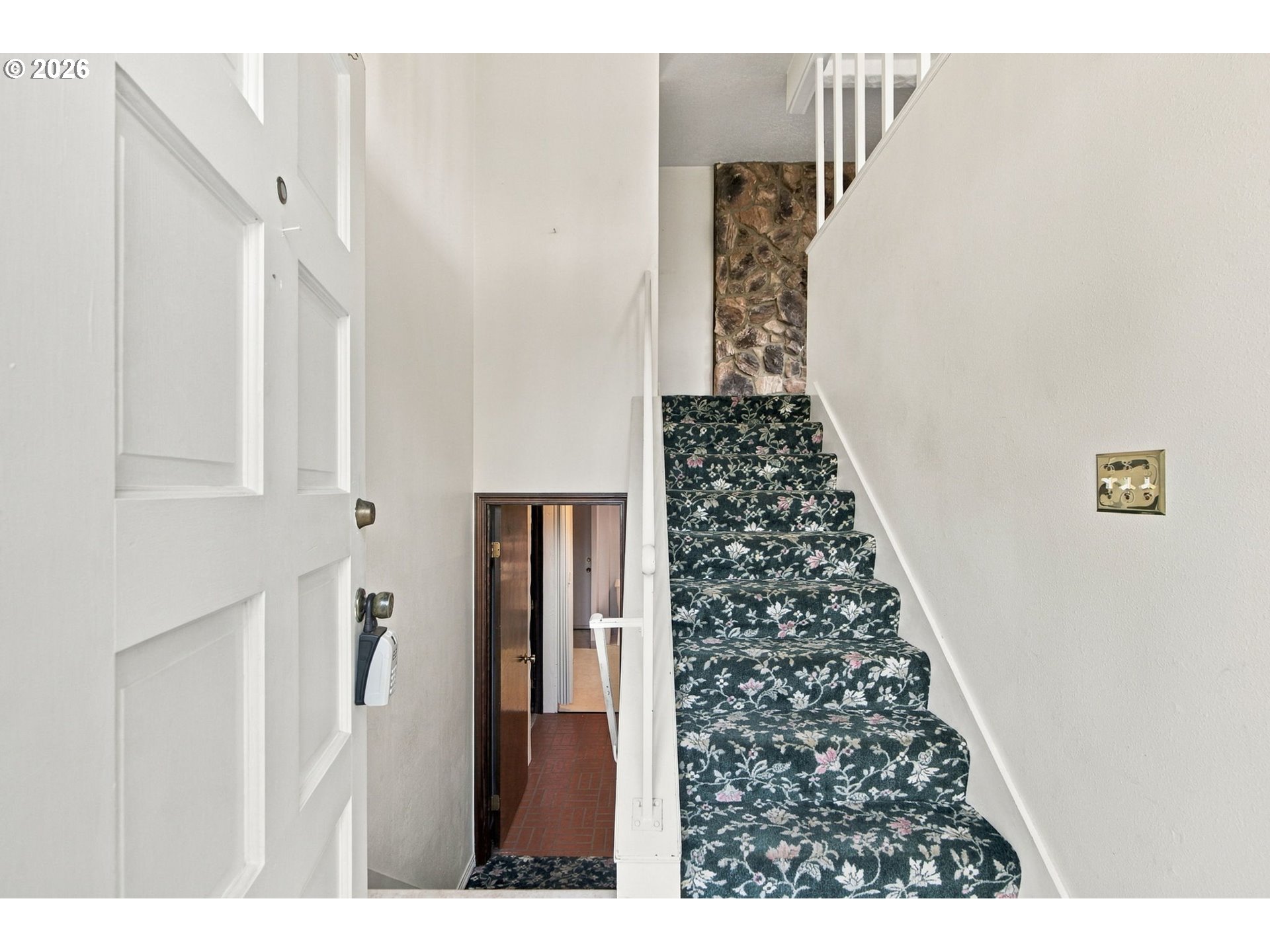 2310 NW 8th Ct, Gresham, OR 97030 — photo 3