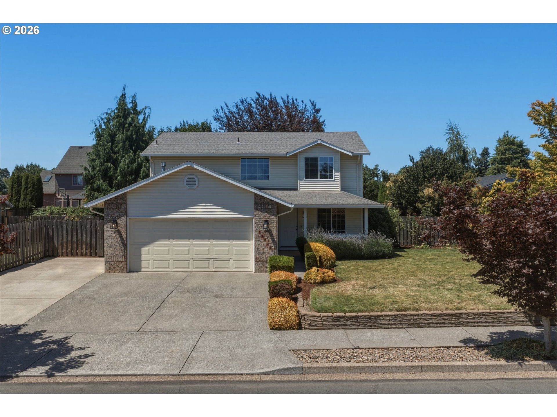13073 Smoke Tree Pl — photo
