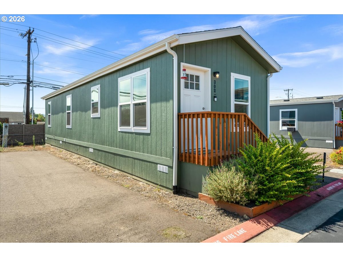 3839 Pacific Ave 302 — photo