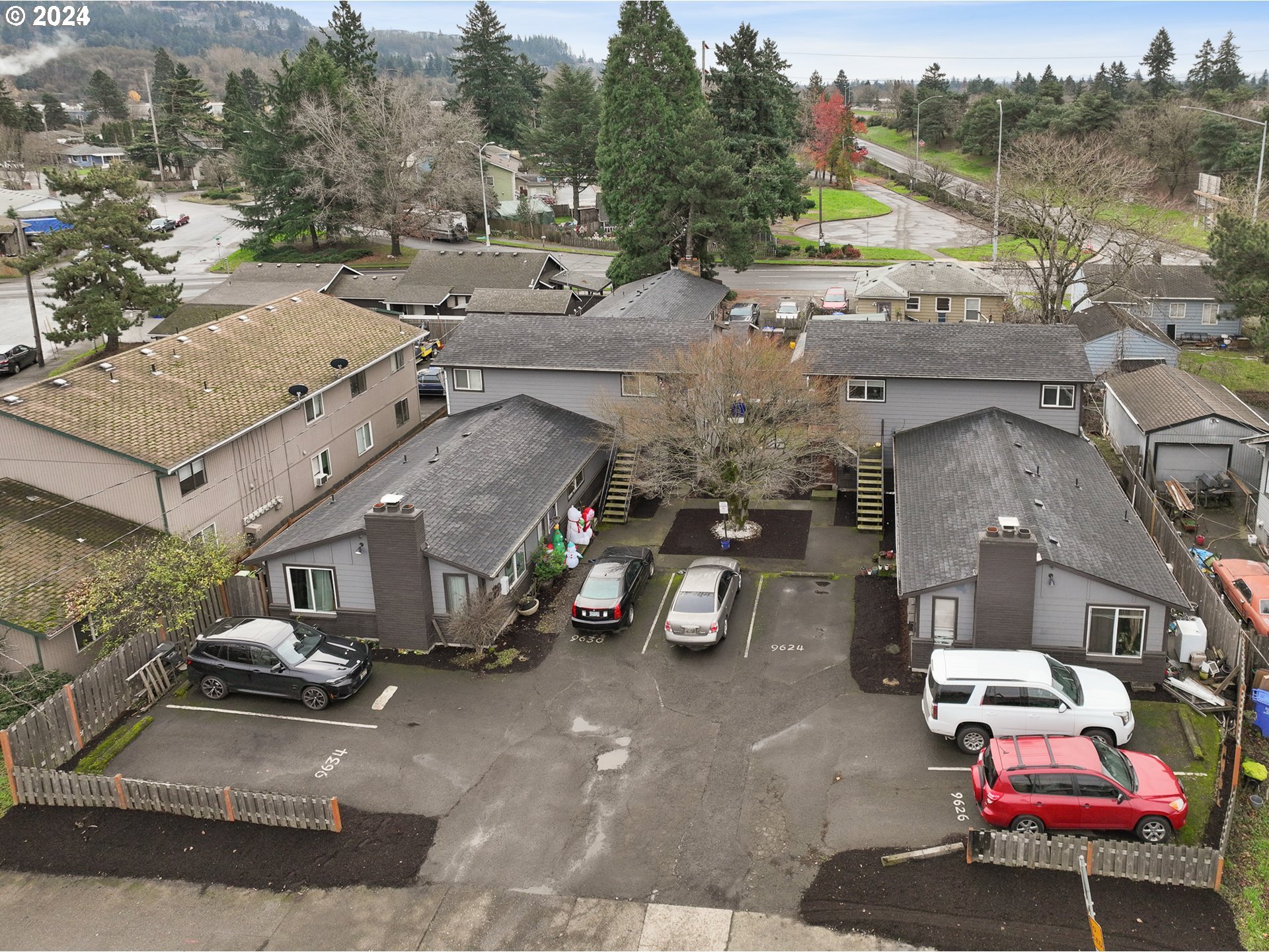 9630 SE Foster Rd, Portland, OR 97266