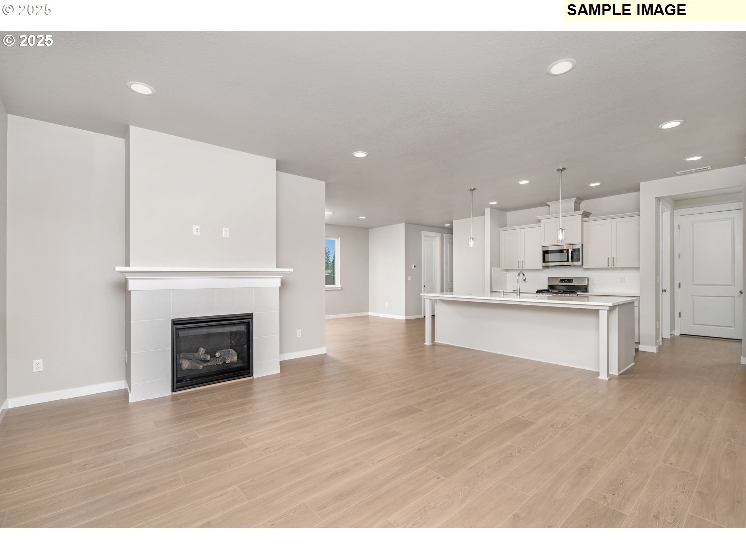 209 N 89th Loop #243, Ridgefield, WA 98642 — photo 2