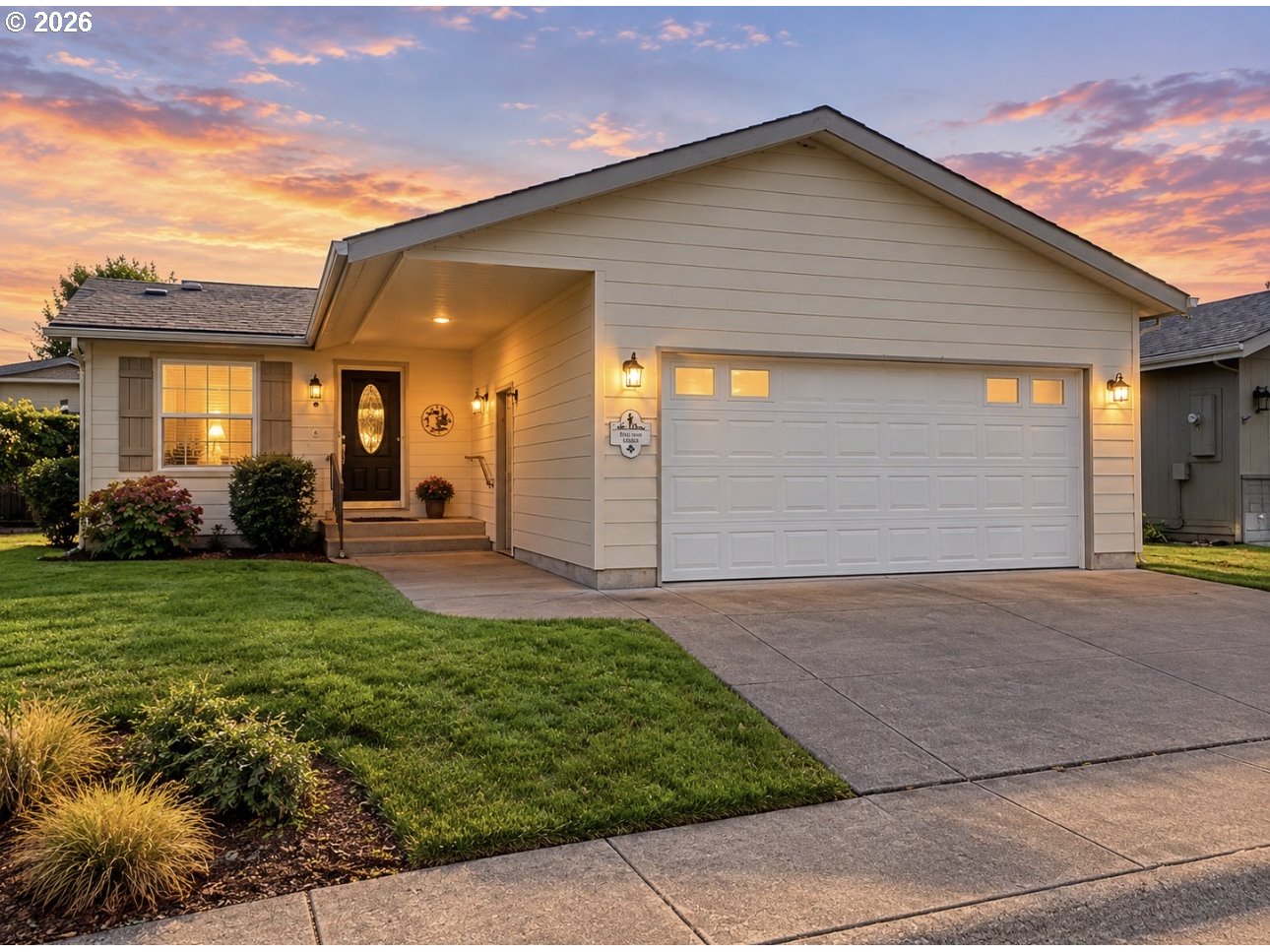 167 Village Dr — photo