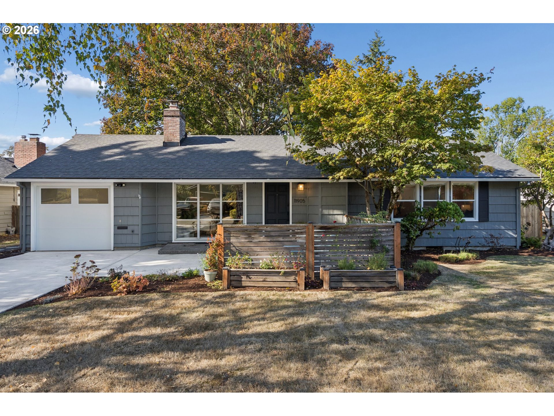 11905 SW Douglas St — photo