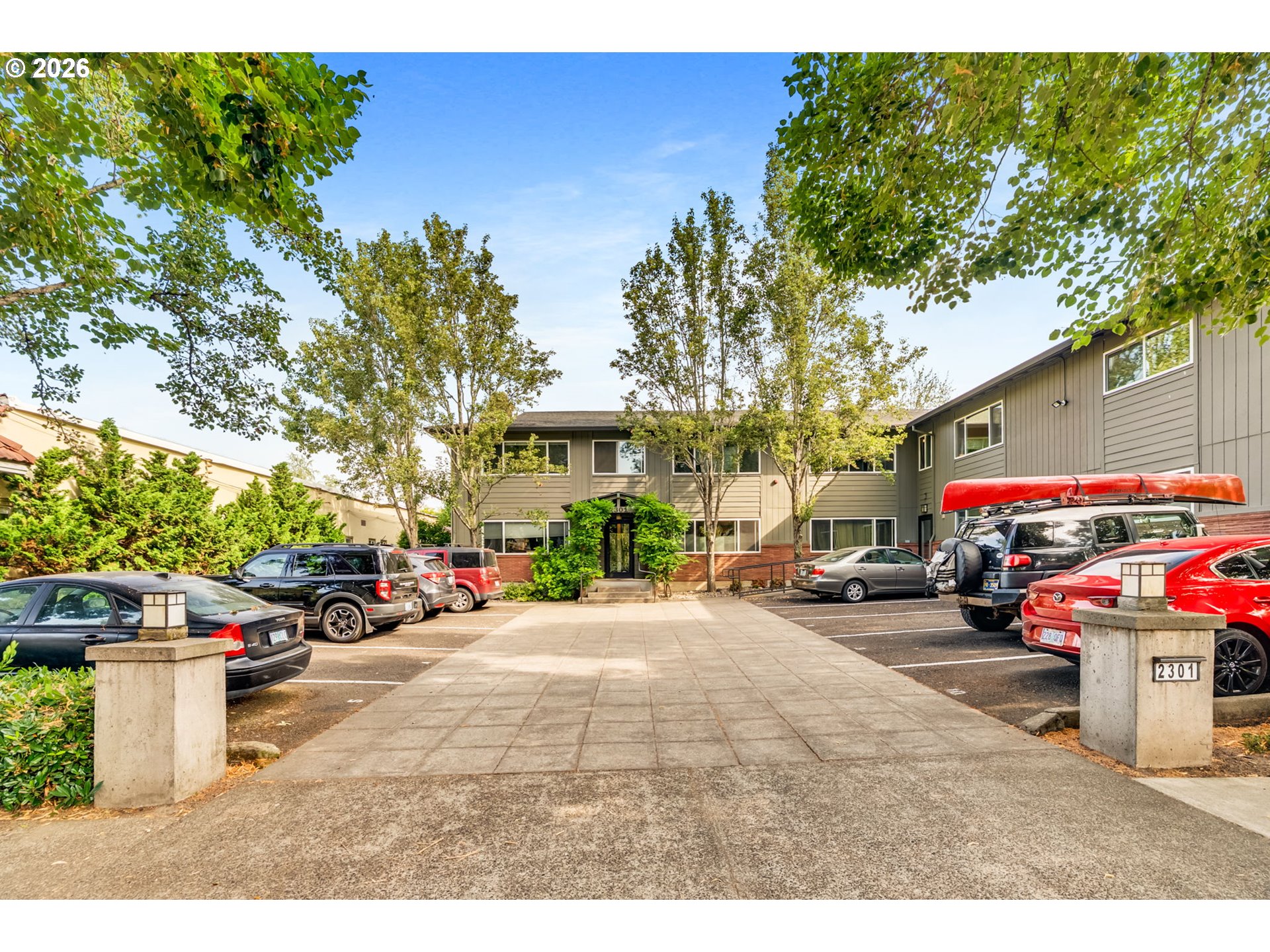 2301 SE Caruthers St 10 — photo