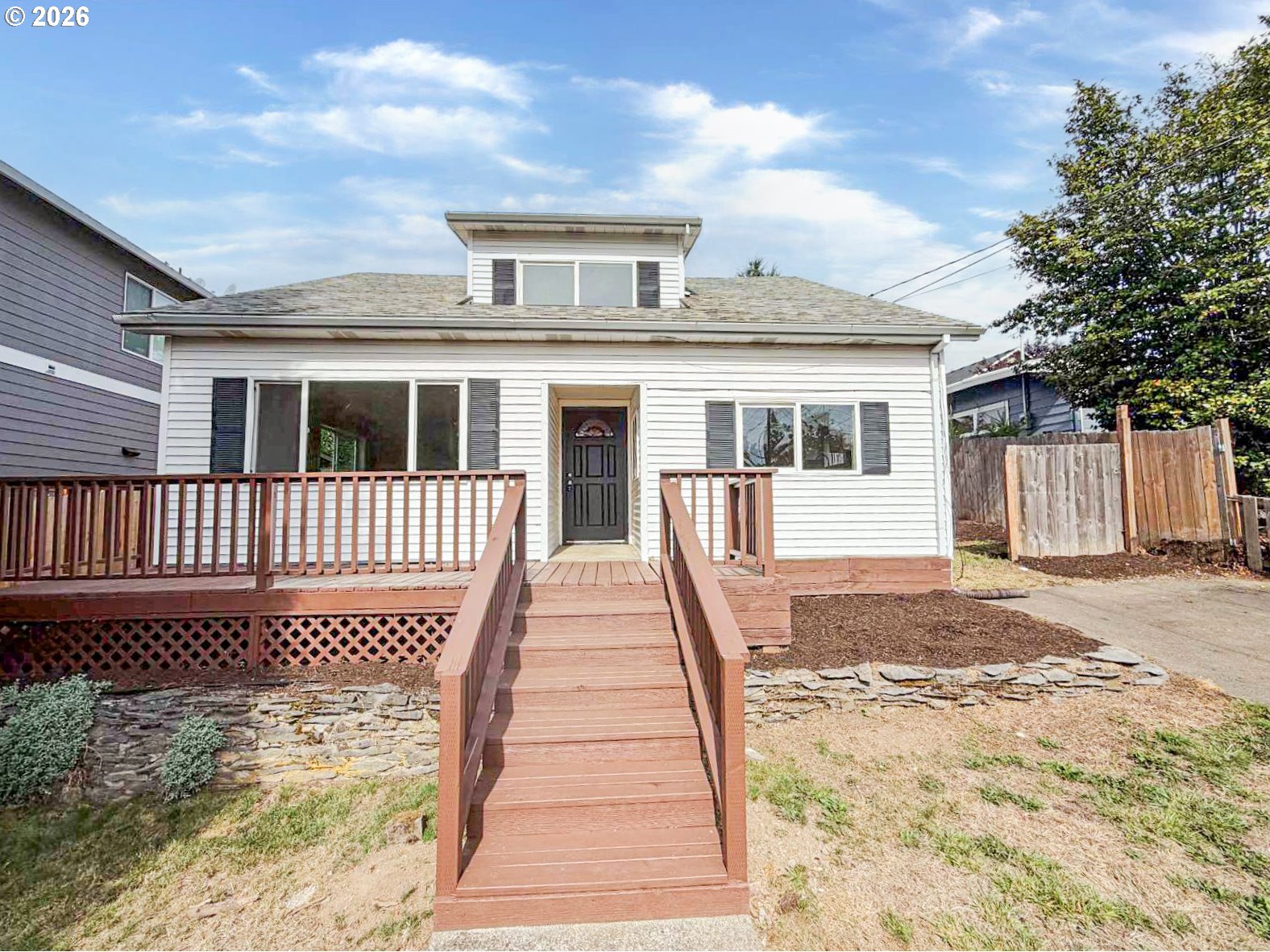 520 E Fairfield St, Gladstone, OR 97027 — photo 3