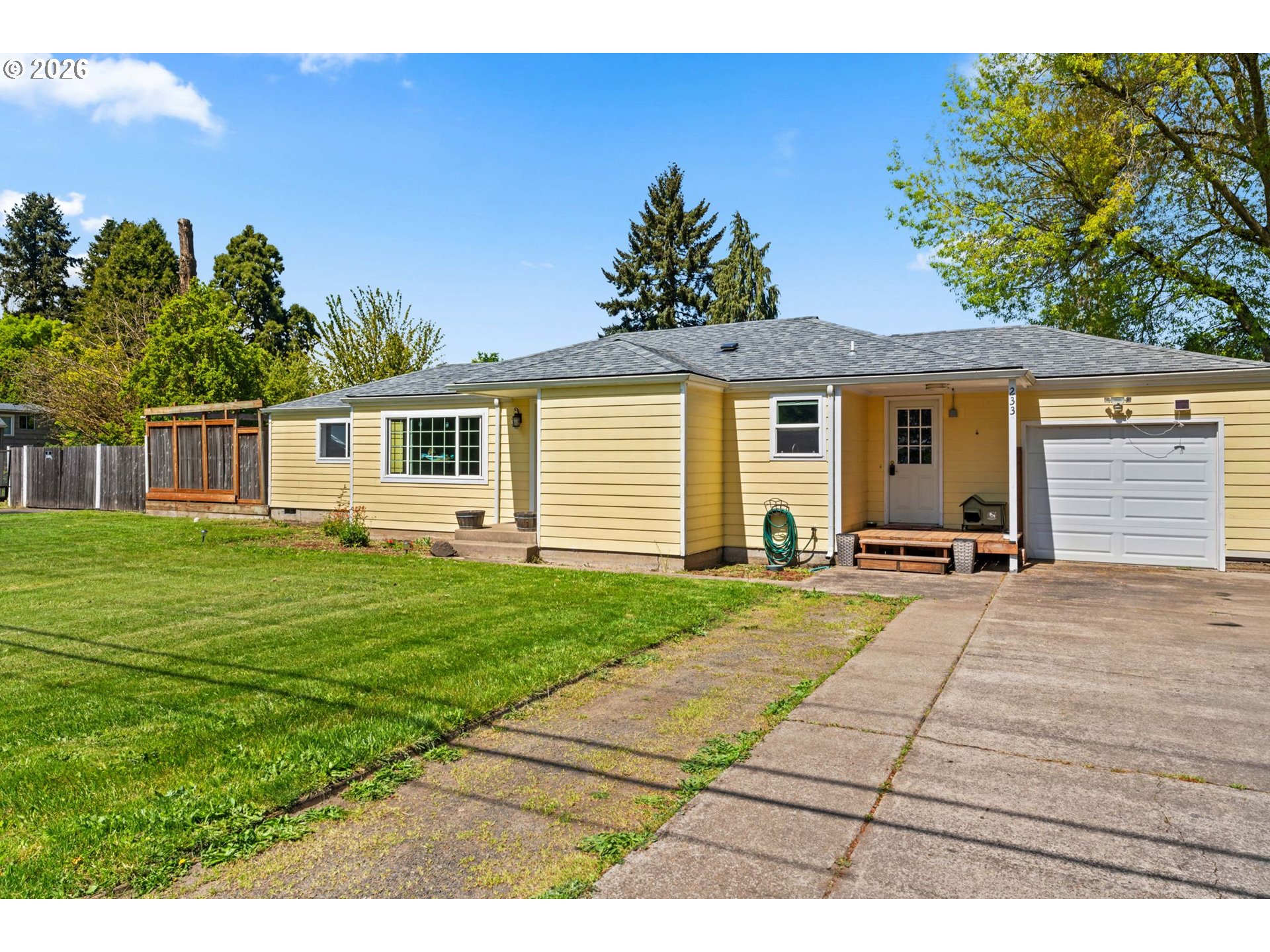 233 Howard Ave, Eugene, OR 97404 — photo 3