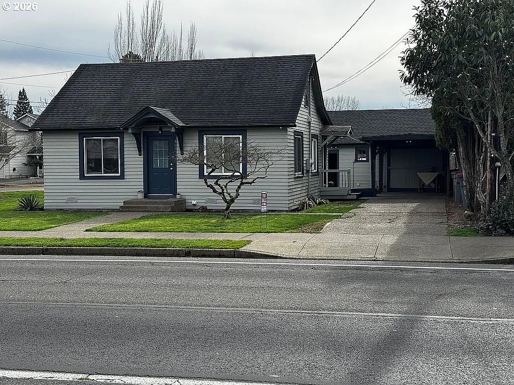 1438 SW 2nd St — photo