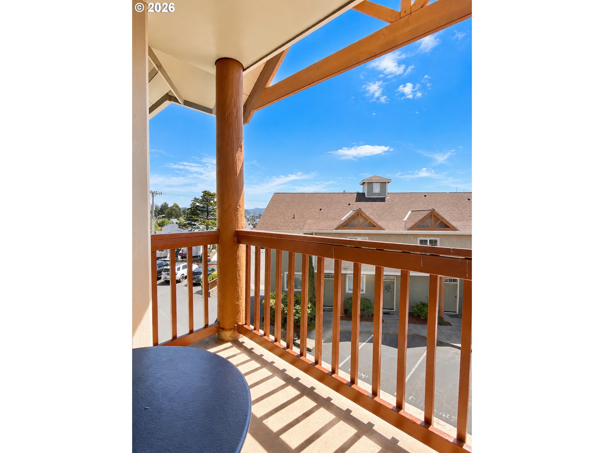 179 Laurel St 16 — photo