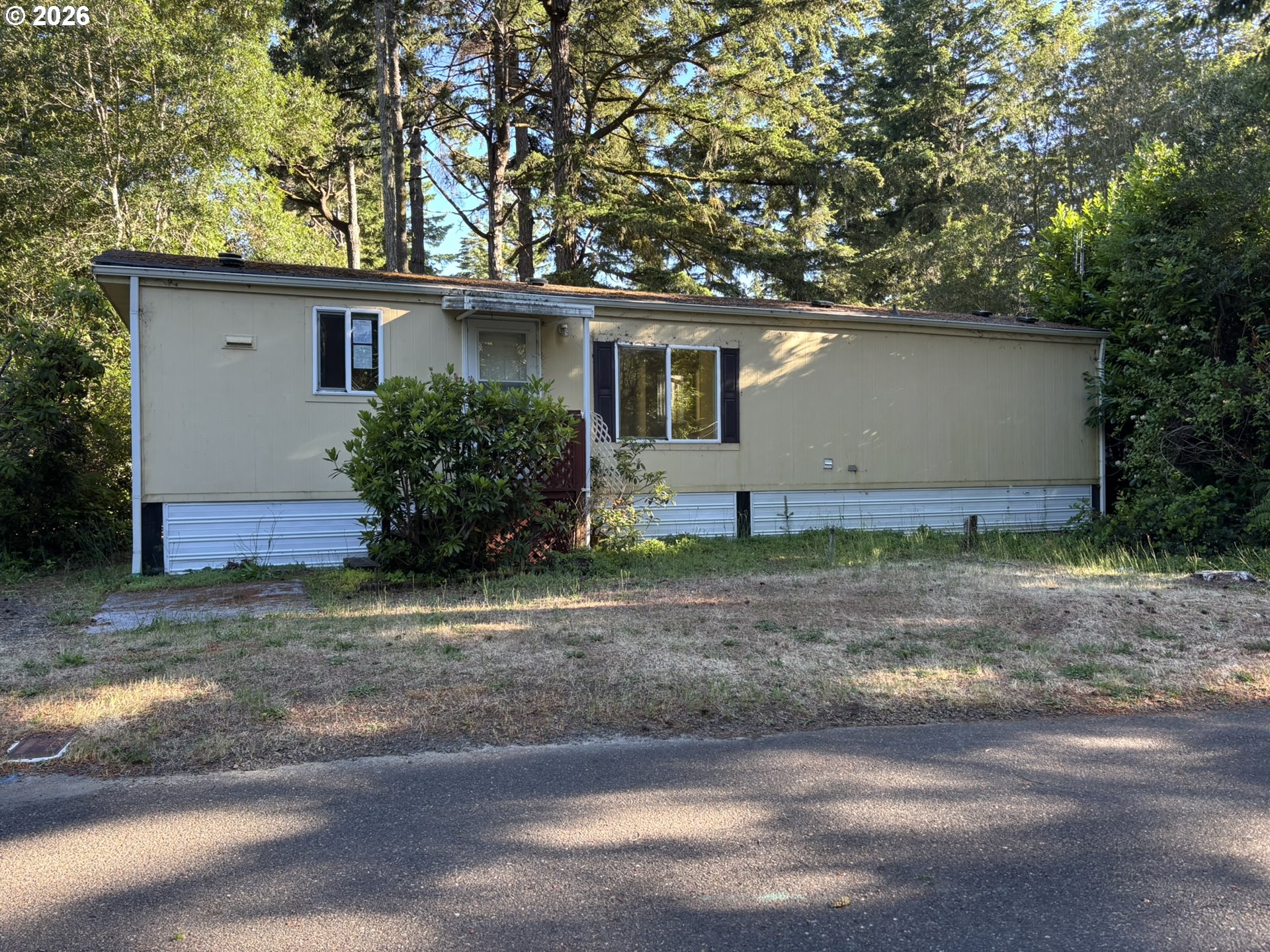 64 Outer Dr — photo