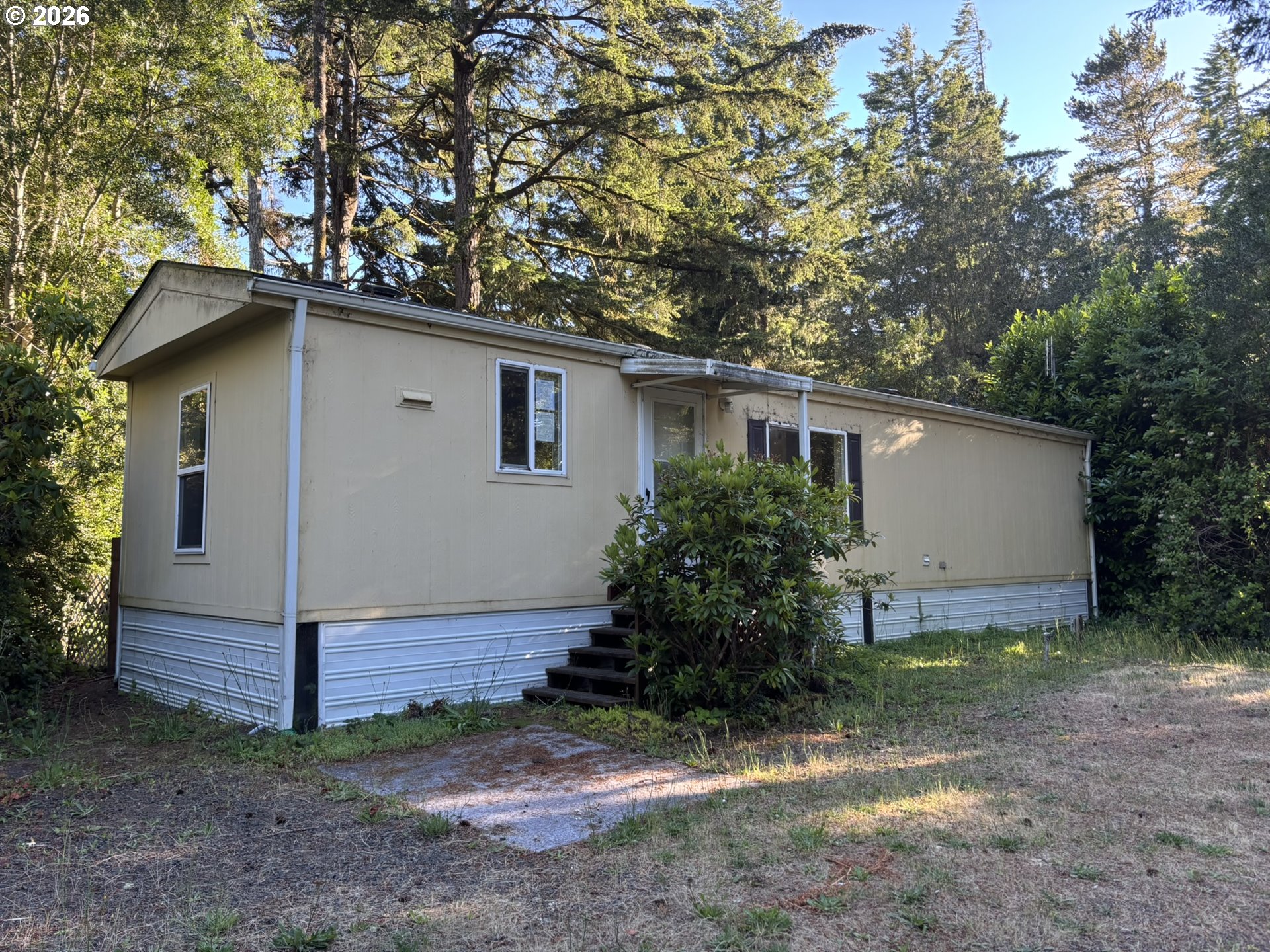 64 Outer Dr, Florence, OR 97439 — photo 2