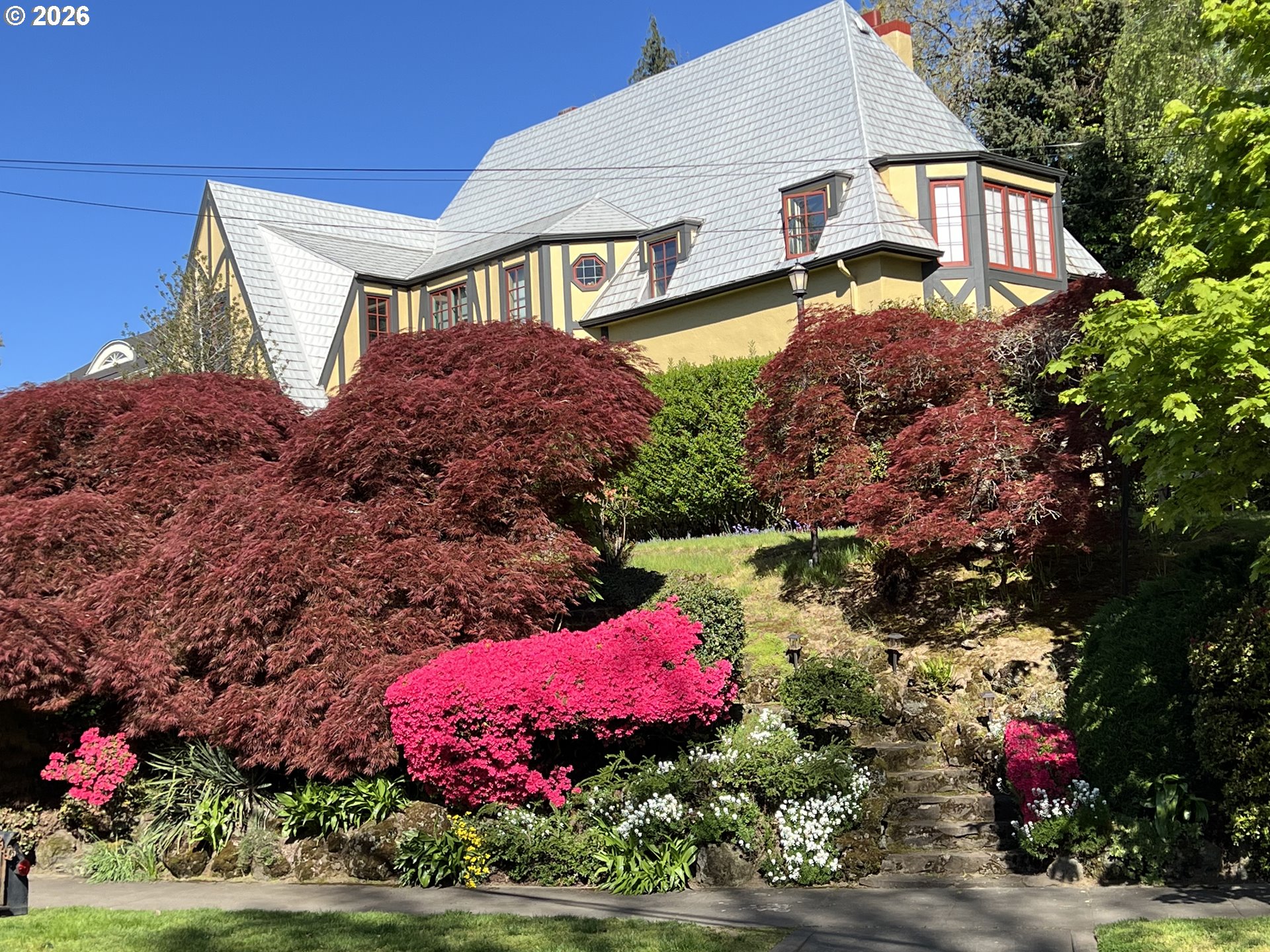 107 NE Laurelhurst Pl — photo