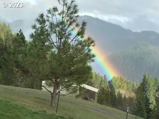 Home in Tiller, OR 97484 — photo 3
