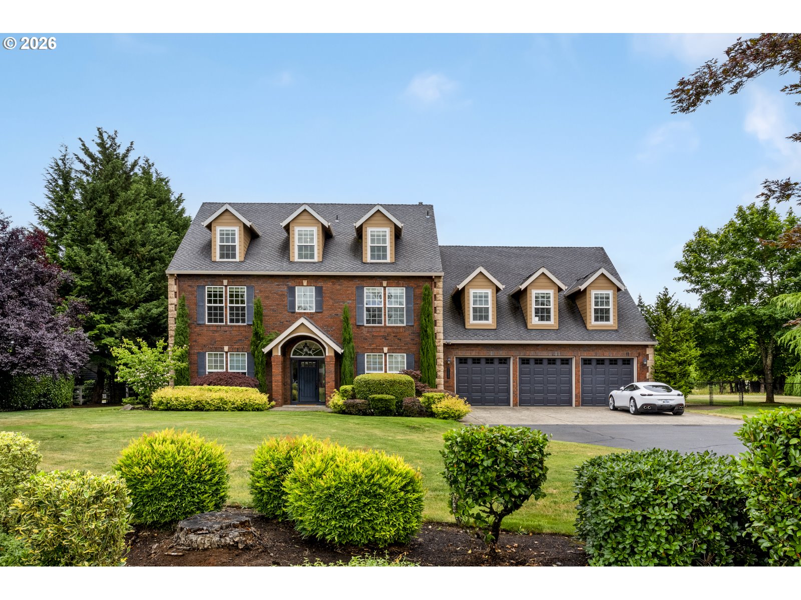 21440 S Meadowridge Ct — photo