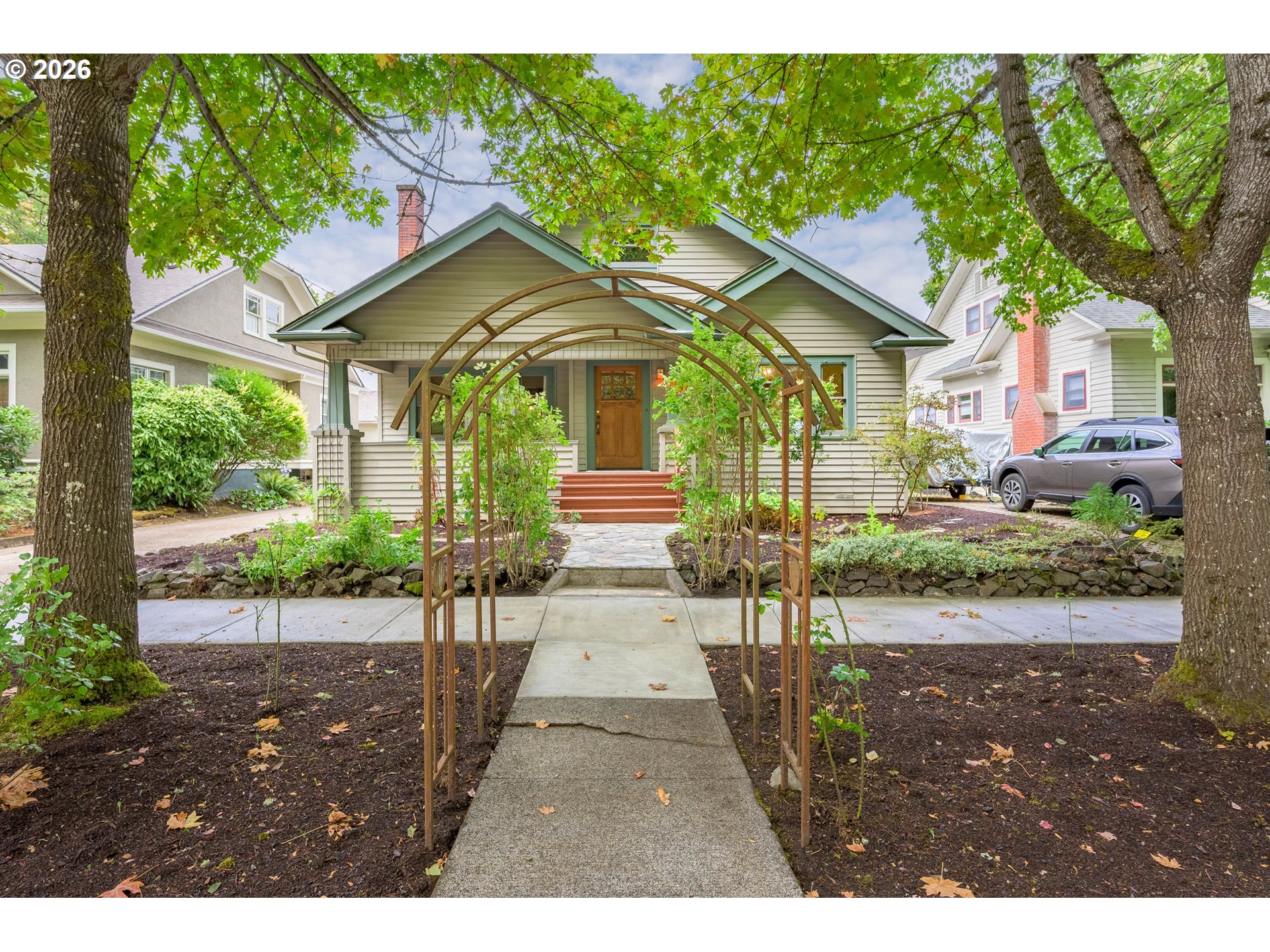 972 Madison St, Eugene, OR 97402 — photo 2