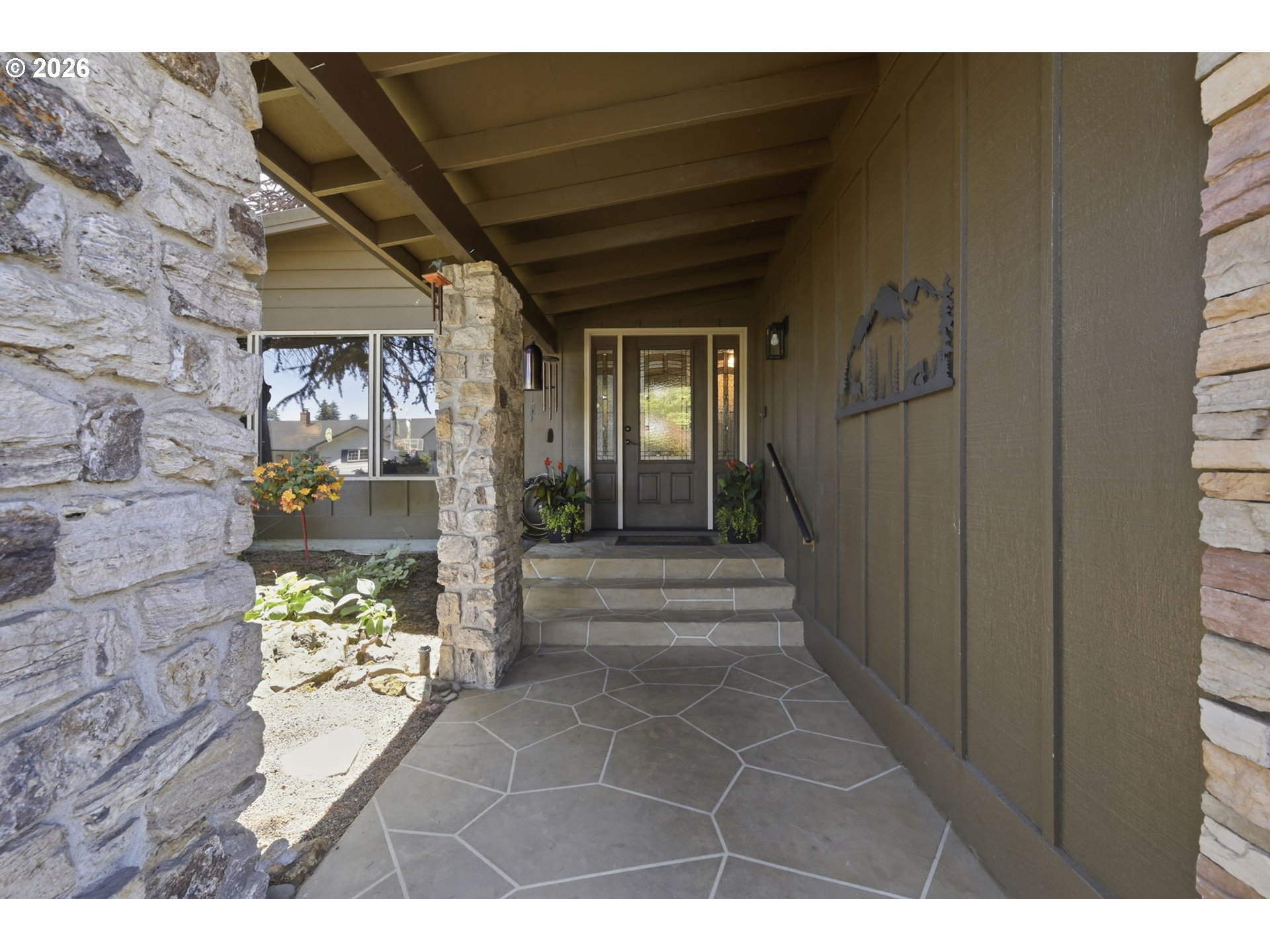 426 Carthage Ave, Eugene, OR 97404 — photo 2
