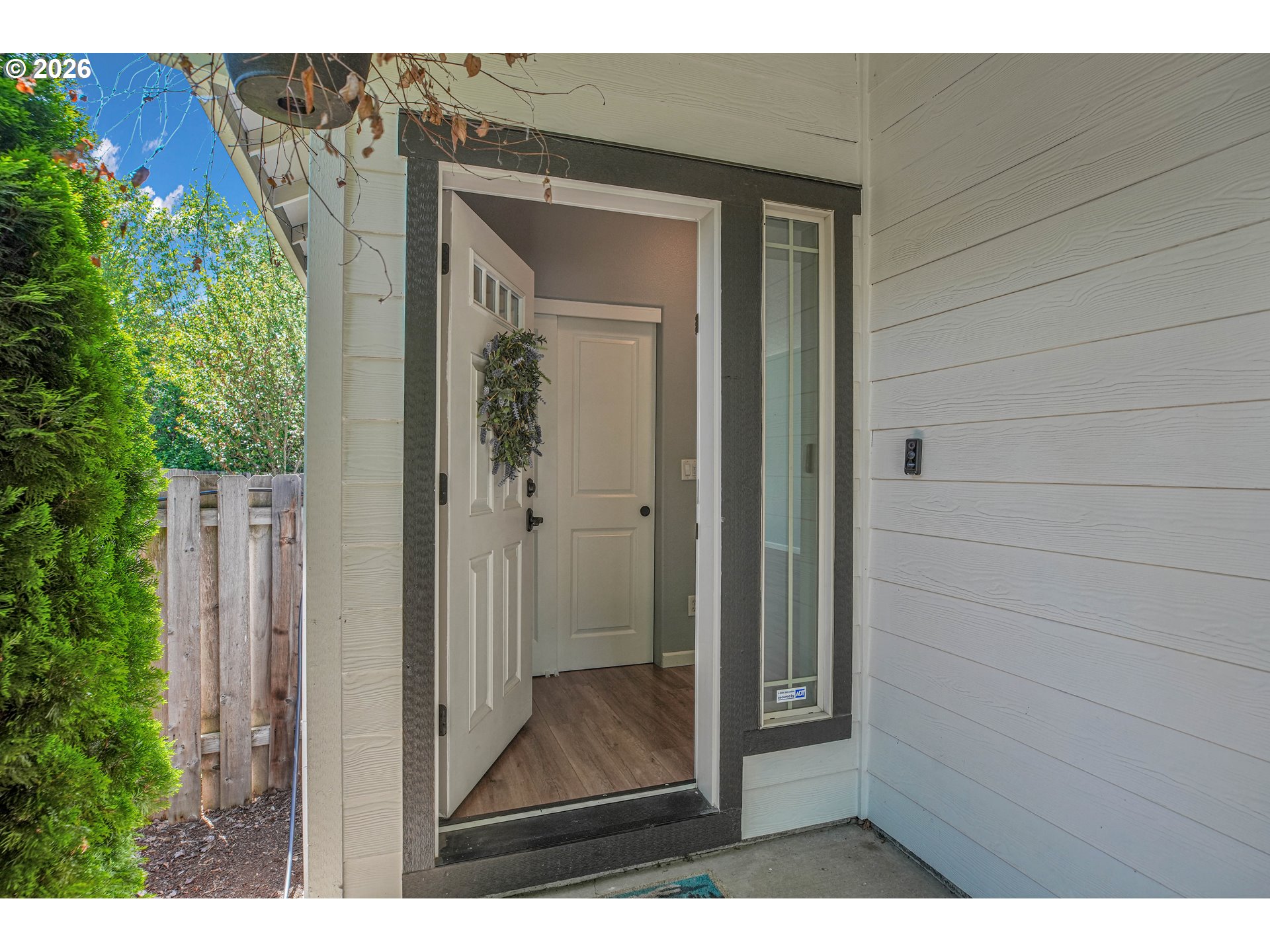 716 Eric Dr, Molalla, OR 97038 — photo 2