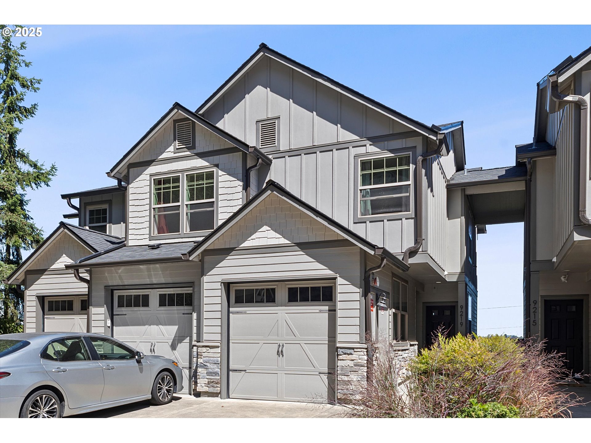 9219 NW Germantown Rd — photo