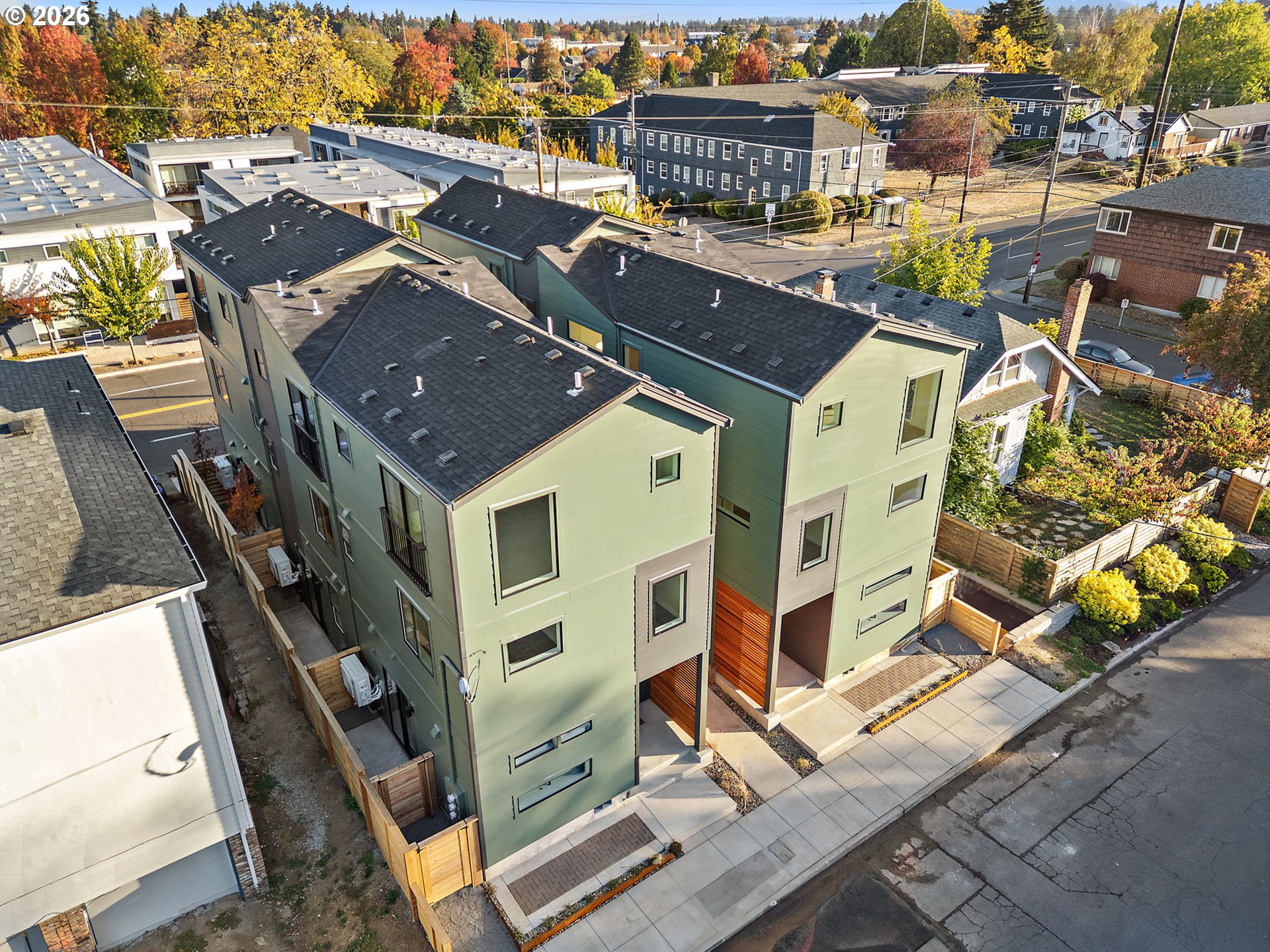 5129 SE Ankeny St — photo
