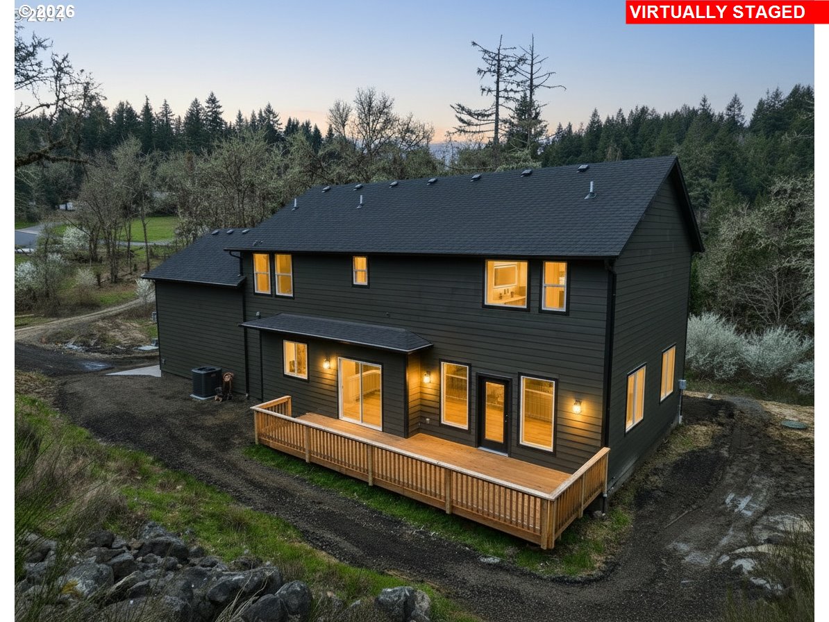 610 Terrace Dr — photo