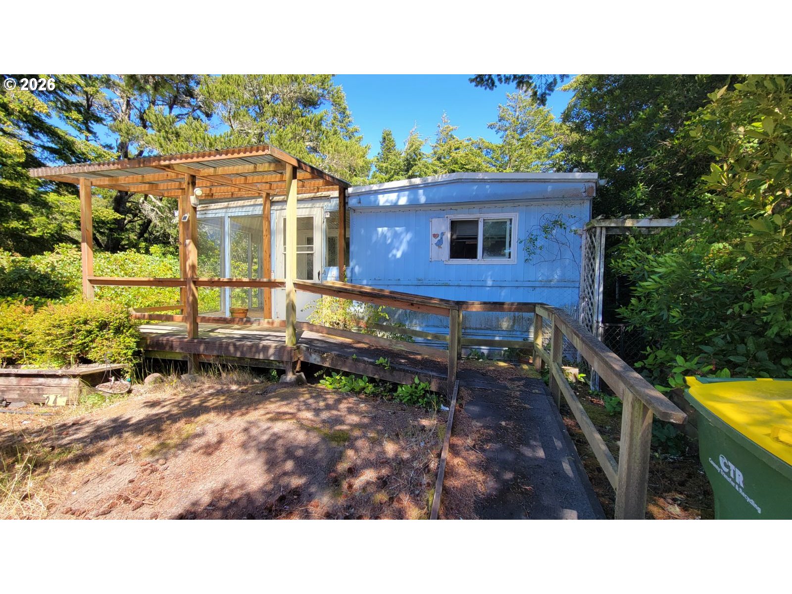 1600 Rhododendron Dr 24 — photo